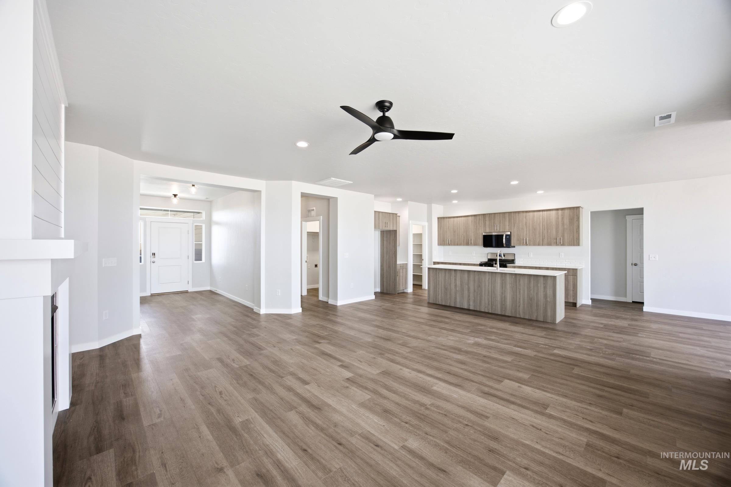 9428 W Cosmic St, Nampa, Idaho 83687, 4 Bedrooms, 2 Bathrooms, Residential For Sale, Price $539,990,MLS 98995334