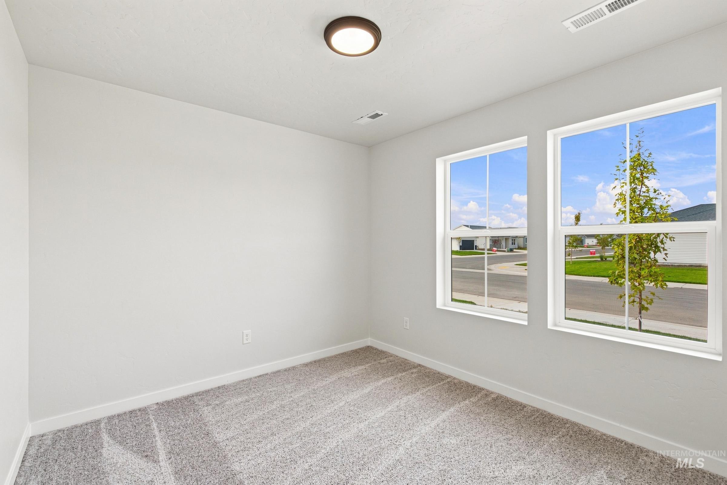224 Benbrook Ave, Caldwell, Idaho 83605, 3 Bedrooms, 2 Bathrooms, Residential For Sale, Price $404,990,MLS 98995336