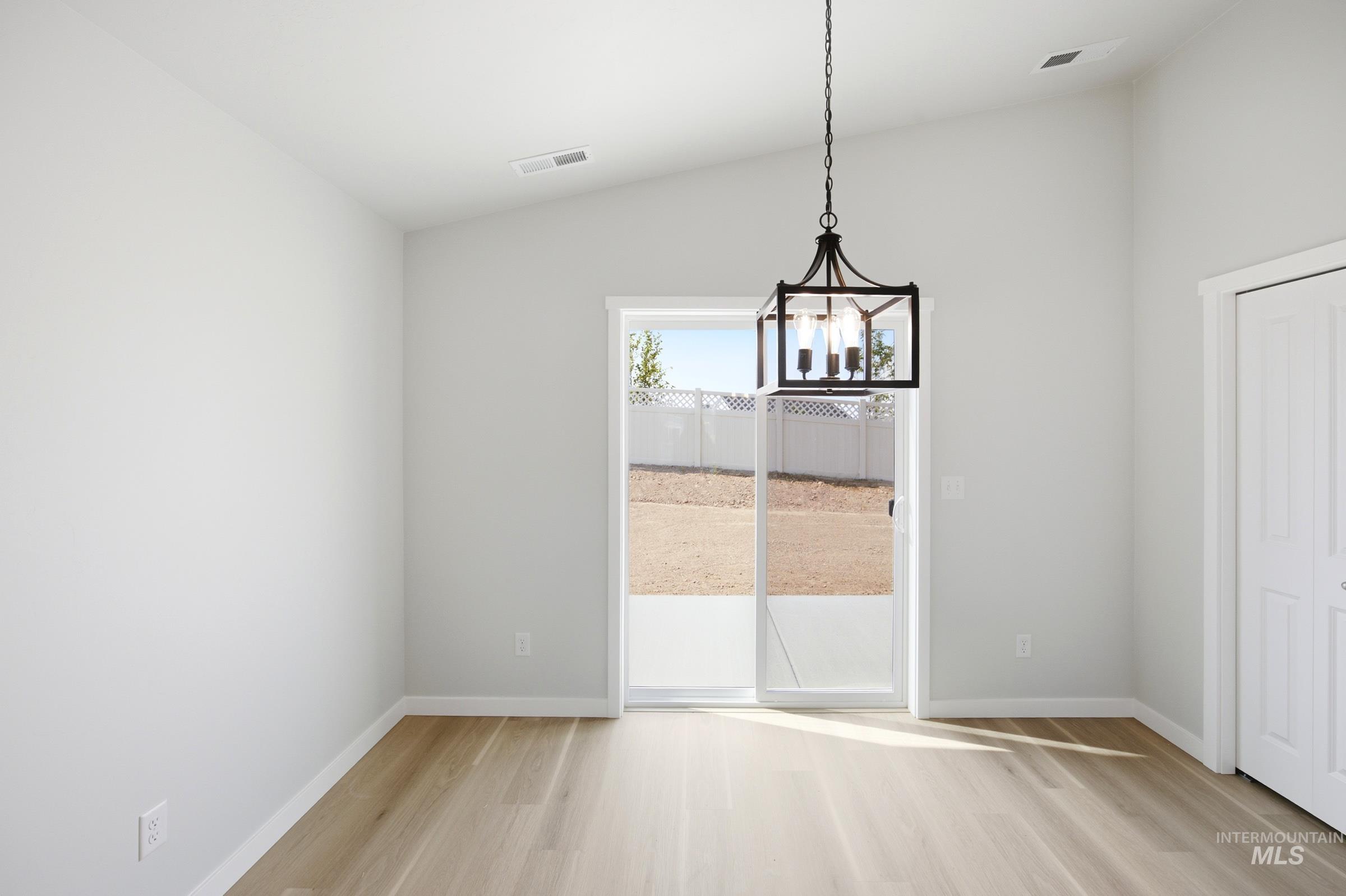 4310 Dayton St, Caldwell, Idaho 83605, 3 Bedrooms, 2 Bathrooms, Residential For Sale, Price $397,990,MLS 98995337