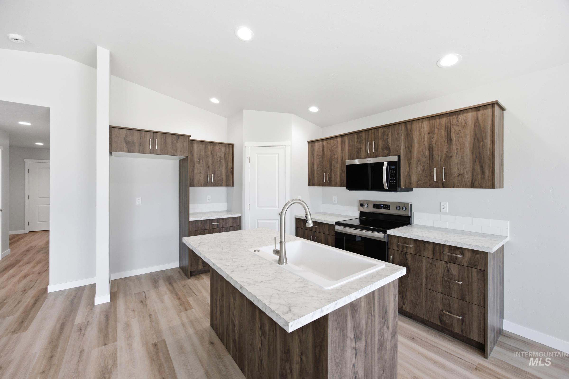 4316 Dayton St, Caldwell, Idaho 83605, 3 Bedrooms, 2 Bathrooms, Residential For Sale, Price $412,990,MLS 98995340