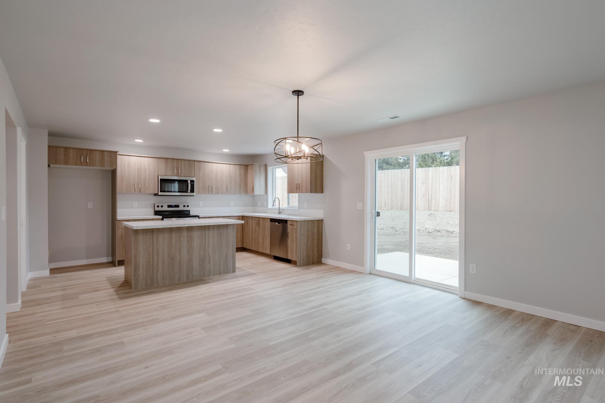 3126 W Animas Creek Dr, Kuna, Idaho 83634, 4 Bedrooms, 2.5 Bathrooms, Residential For Sale, Price $534,990,MLS 98995345