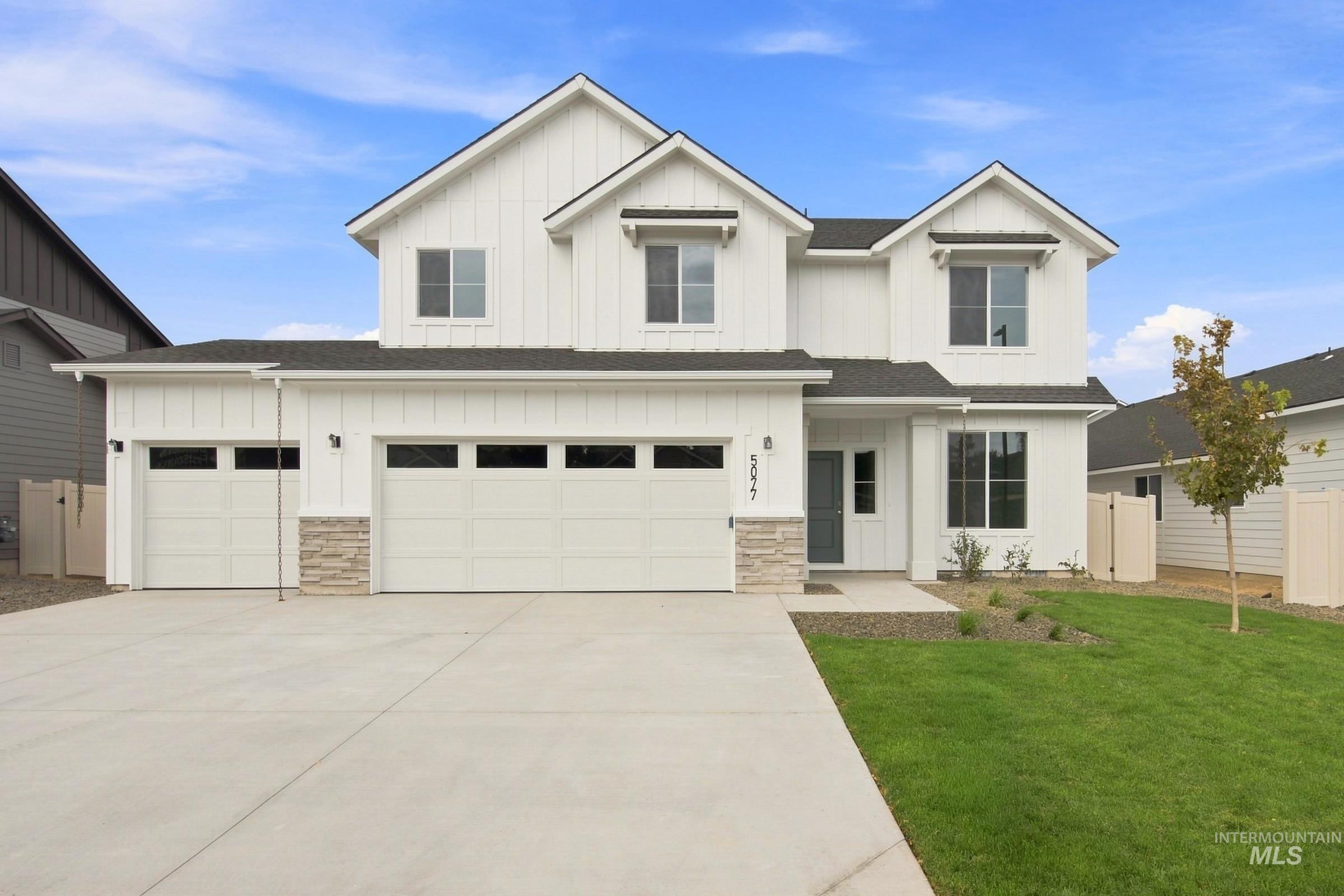 5077 S Bleachfield Ave, Meridian, Idaho 83642, 5 Bedrooms, 2.5 Bathrooms, Residential For Sale, Price $649,990,MLS 98995348