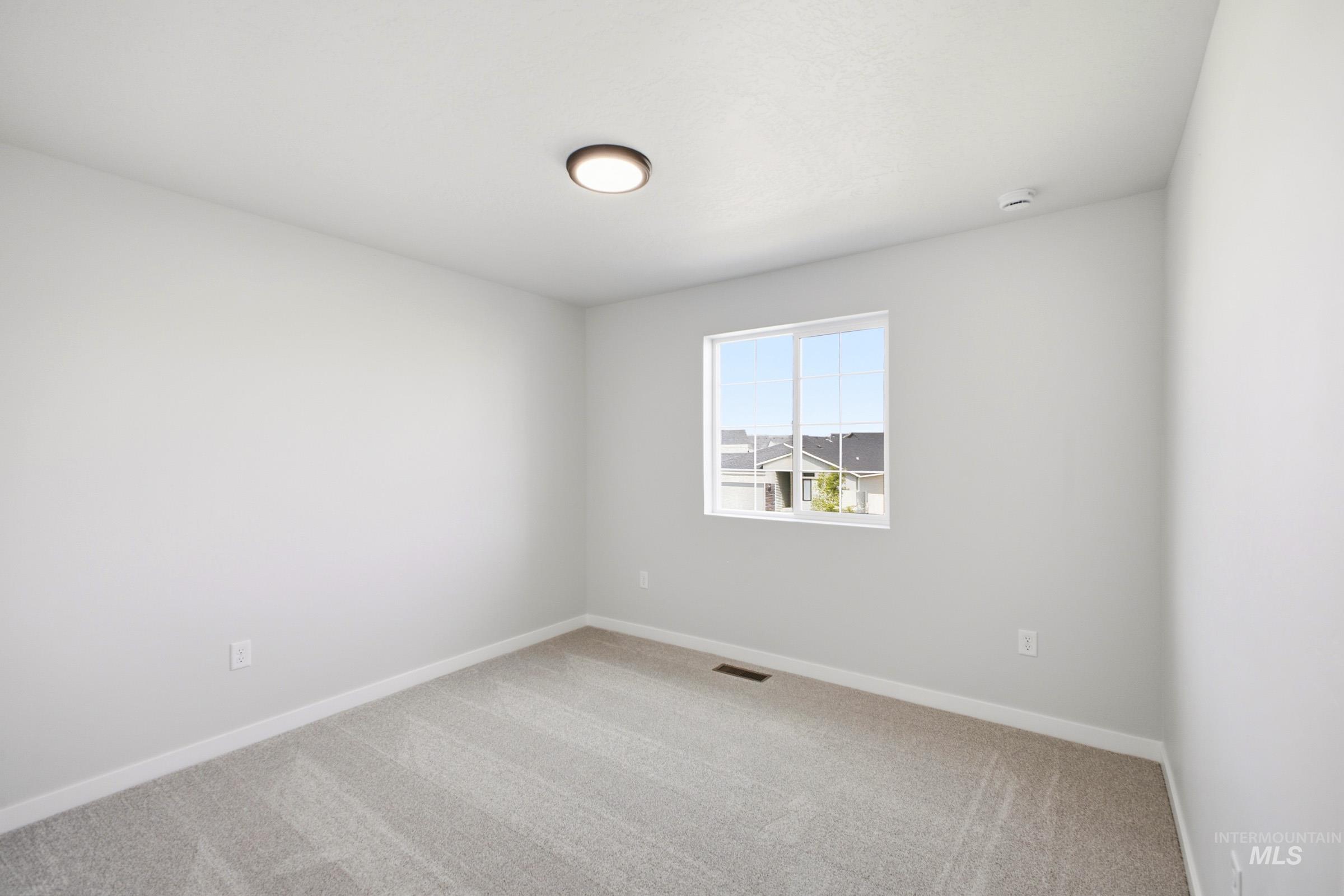 2367 W Red Jasper Dr, Kuna, Idaho 83634, 3 Bedrooms, 2.5 Bathrooms, Residential For Sale, Price $449,990,MLS 98995350