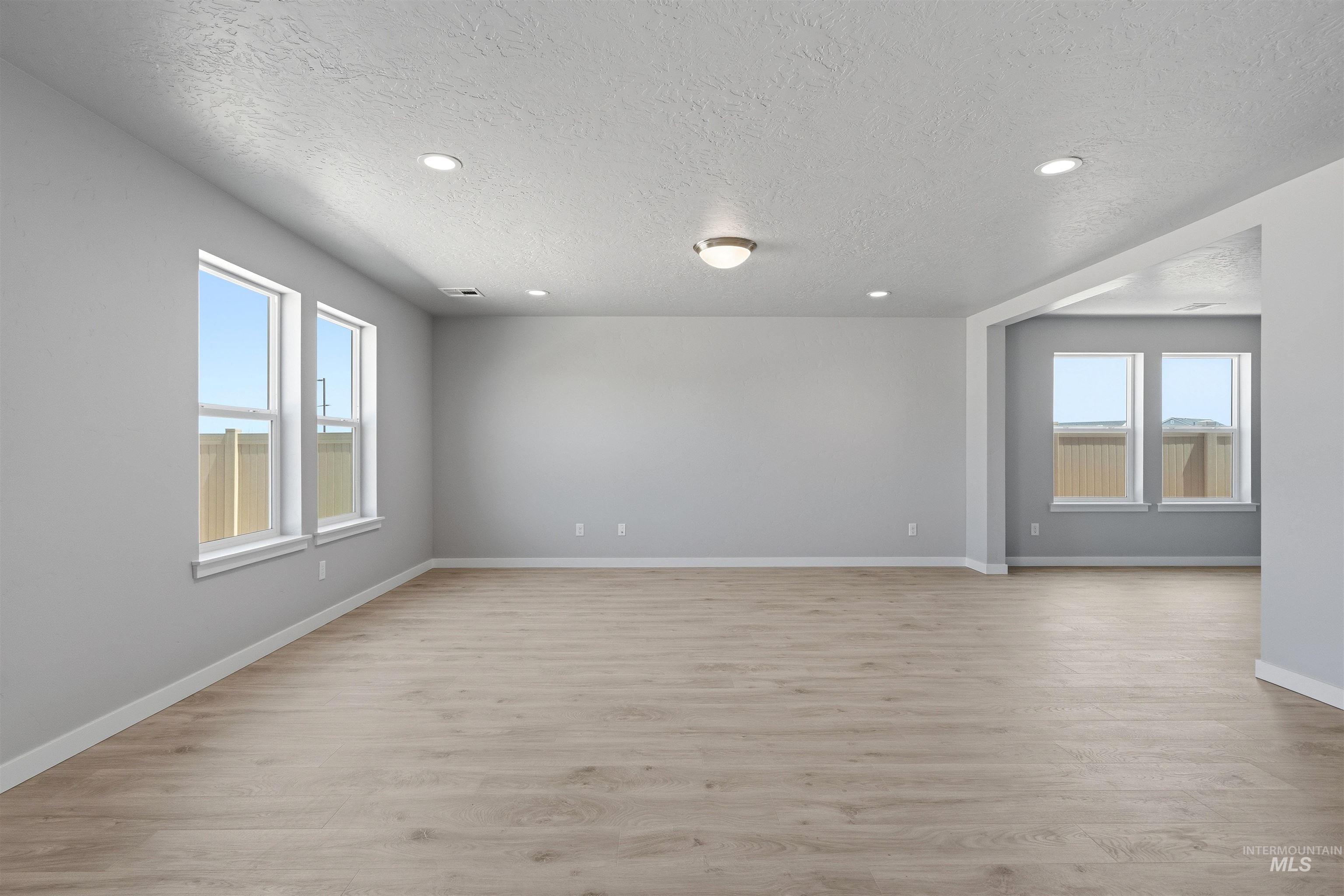 1532 Longford St, Middleton, Idaho 83644, 4 Bedrooms, 3.5 Bathrooms, Residential For Sale, Price $552,990,MLS 98995351
