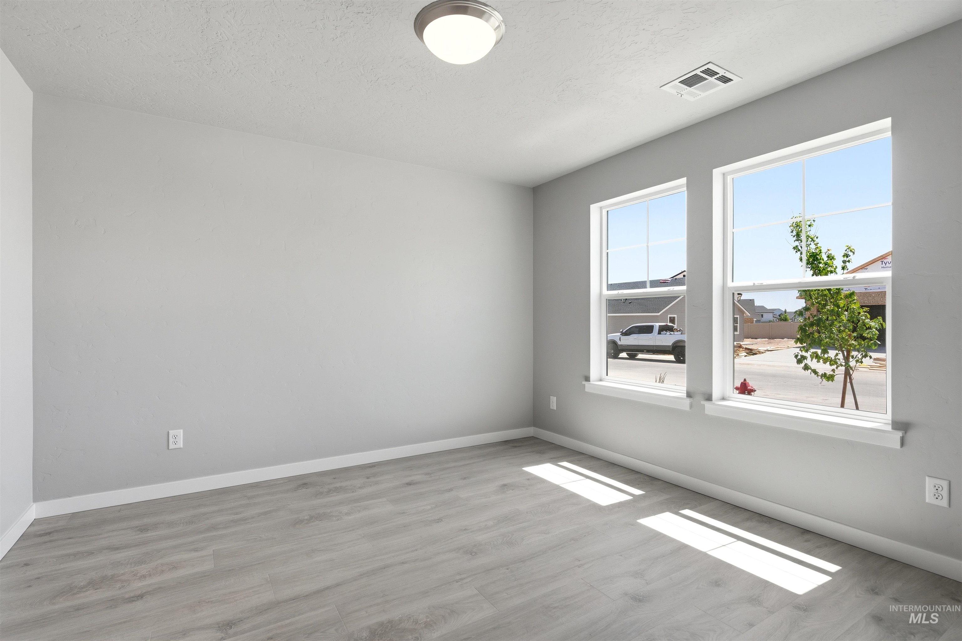 1532 Longford St, Middleton, Idaho 83644, 4 Bedrooms, 3.5 Bathrooms, Residential For Sale, Price $552,990,MLS 98995351