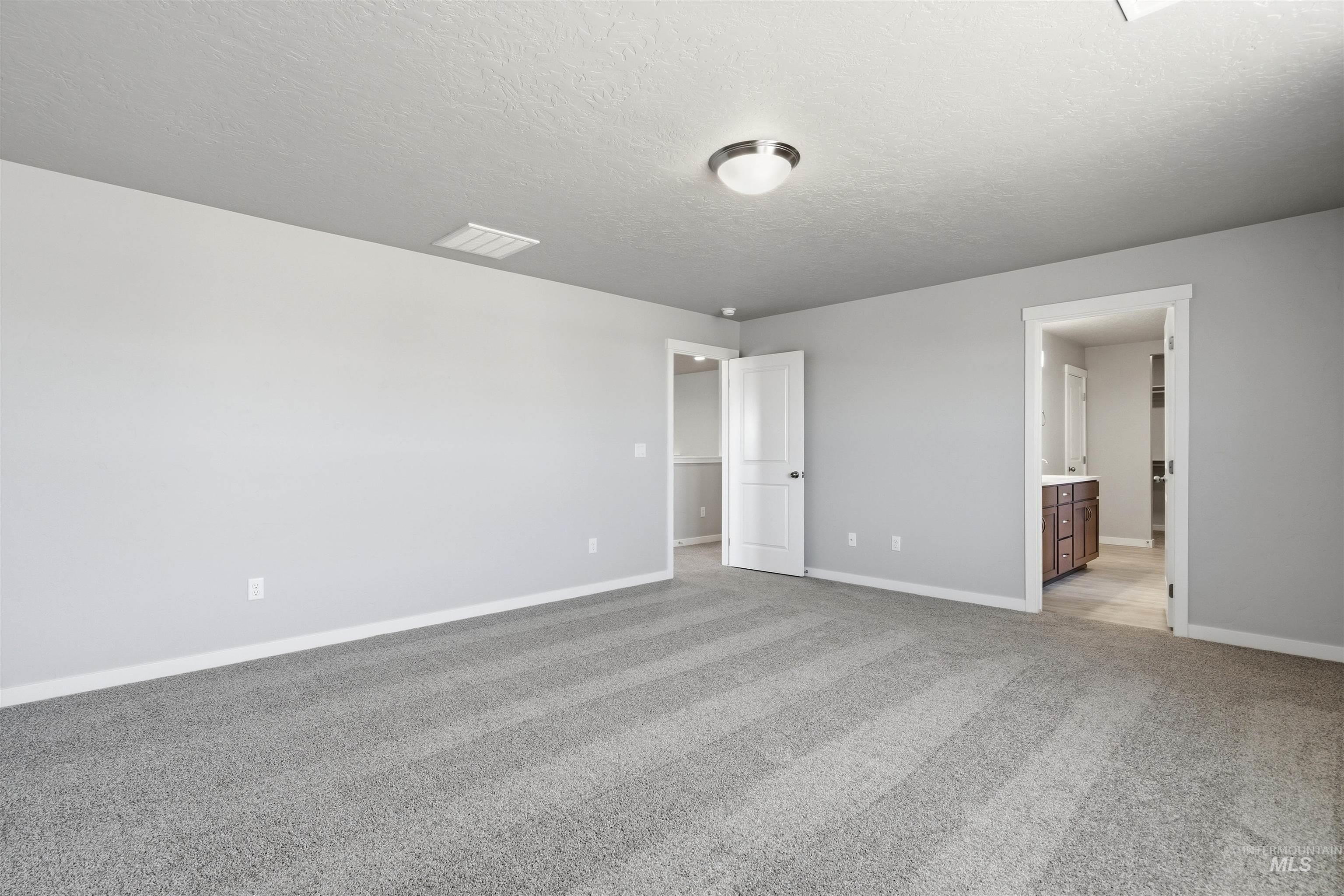 1532 Longford St, Middleton, Idaho 83644, 4 Bedrooms, 3.5 Bathrooms, Residential For Sale, Price $552,990,MLS 98995351