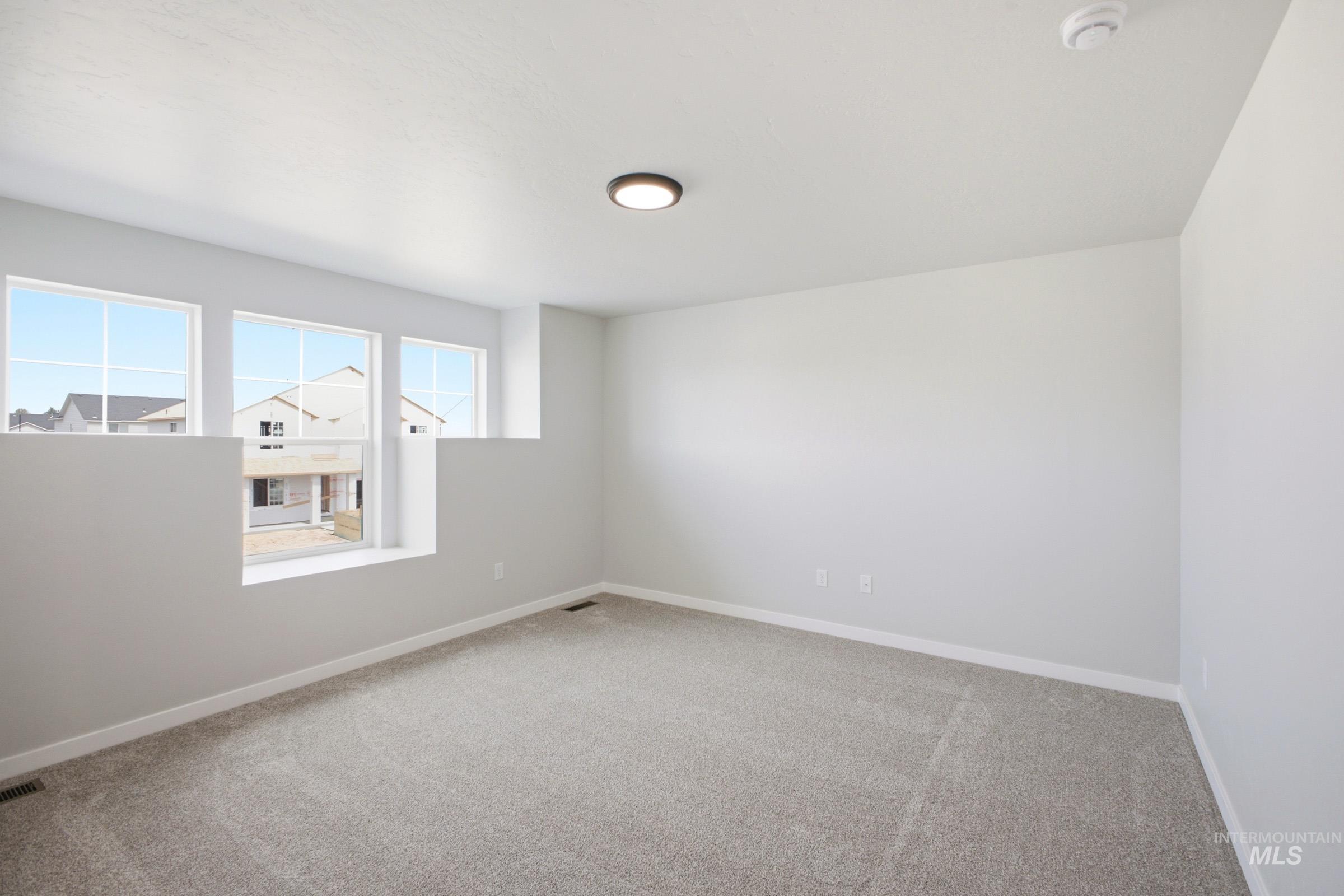 2355 W Red Jasper Dr, Kuna, Idaho 83634, 3 Bedrooms, 2.5 Bathrooms, Residential For Sale, Price $469,990,MLS 98995352