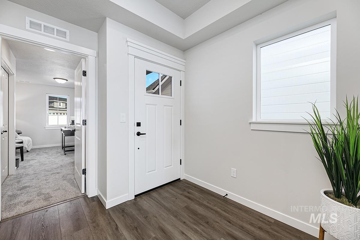 1652 E Hadler St., Meridian, Idaho 83642, 3 Bedrooms, 2 Bathrooms, Residential For Sale, Price $454,800, 98995353