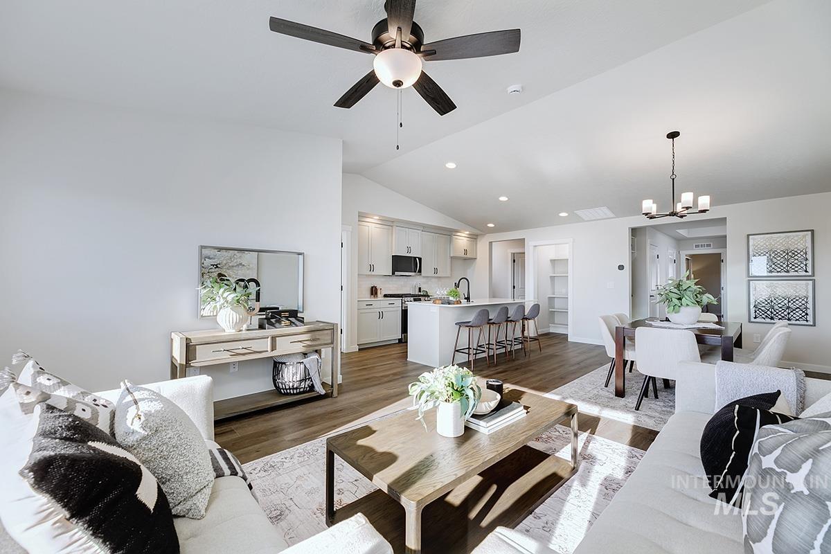 1652 E Hadler St., Meridian, Idaho 83642, 3 Bedrooms, 2 Bathrooms, Residential For Sale, Price $454,800, 98995353