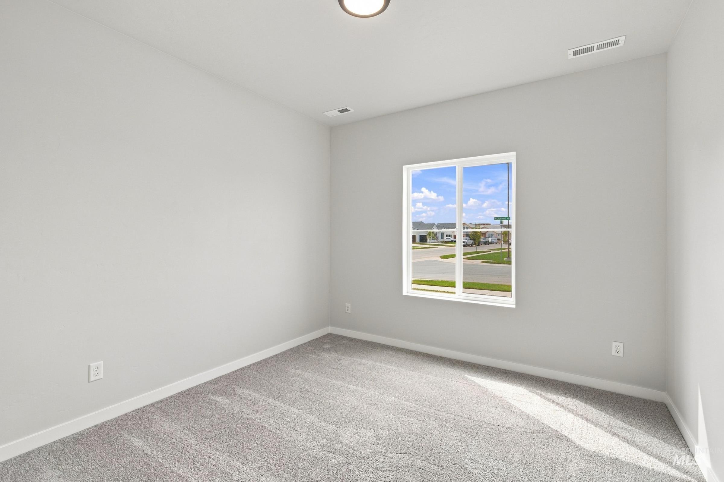 5127 S Edgecomb Way, Nampa, Idaho 83686, 4 Bedrooms, 2 Bathrooms, Residential For Sale, Price $559,990,MLS 98995358