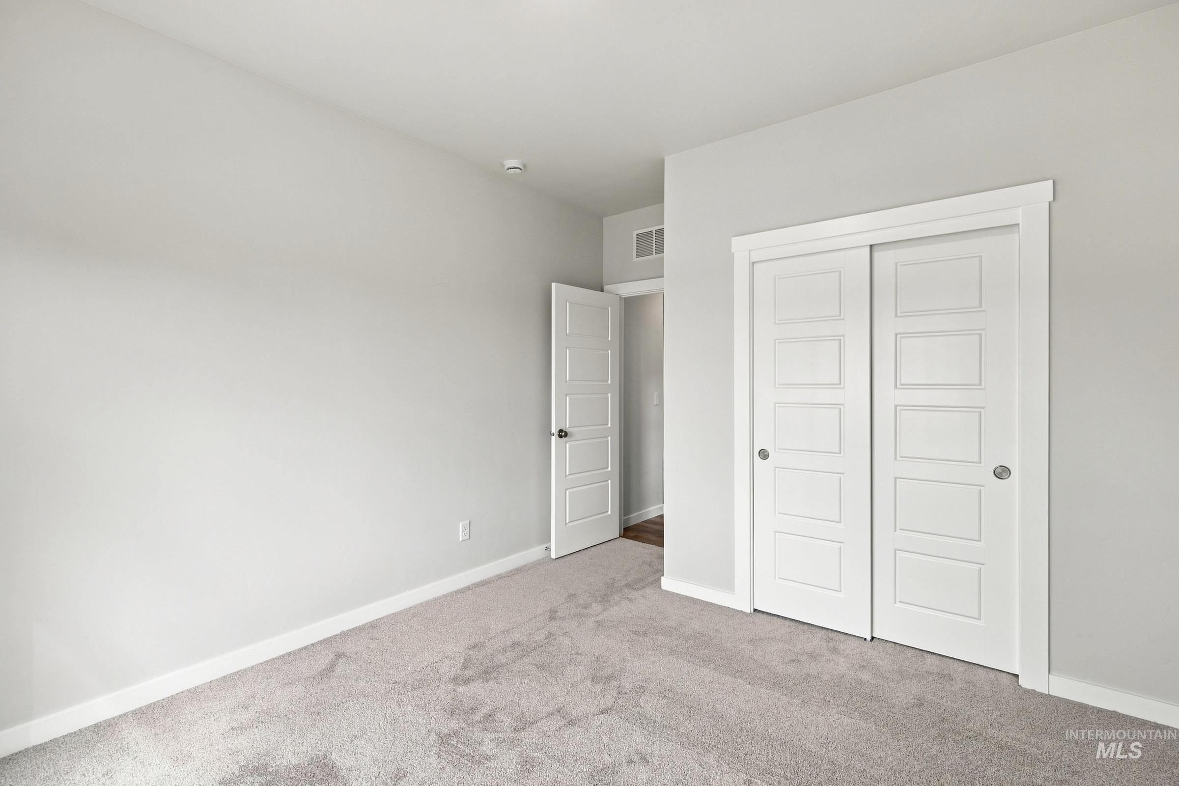 5127 S Edgecomb Way, Nampa, Idaho 83686, 4 Bedrooms, 2 Bathrooms, Residential For Sale, Price $559,990,MLS 98995358