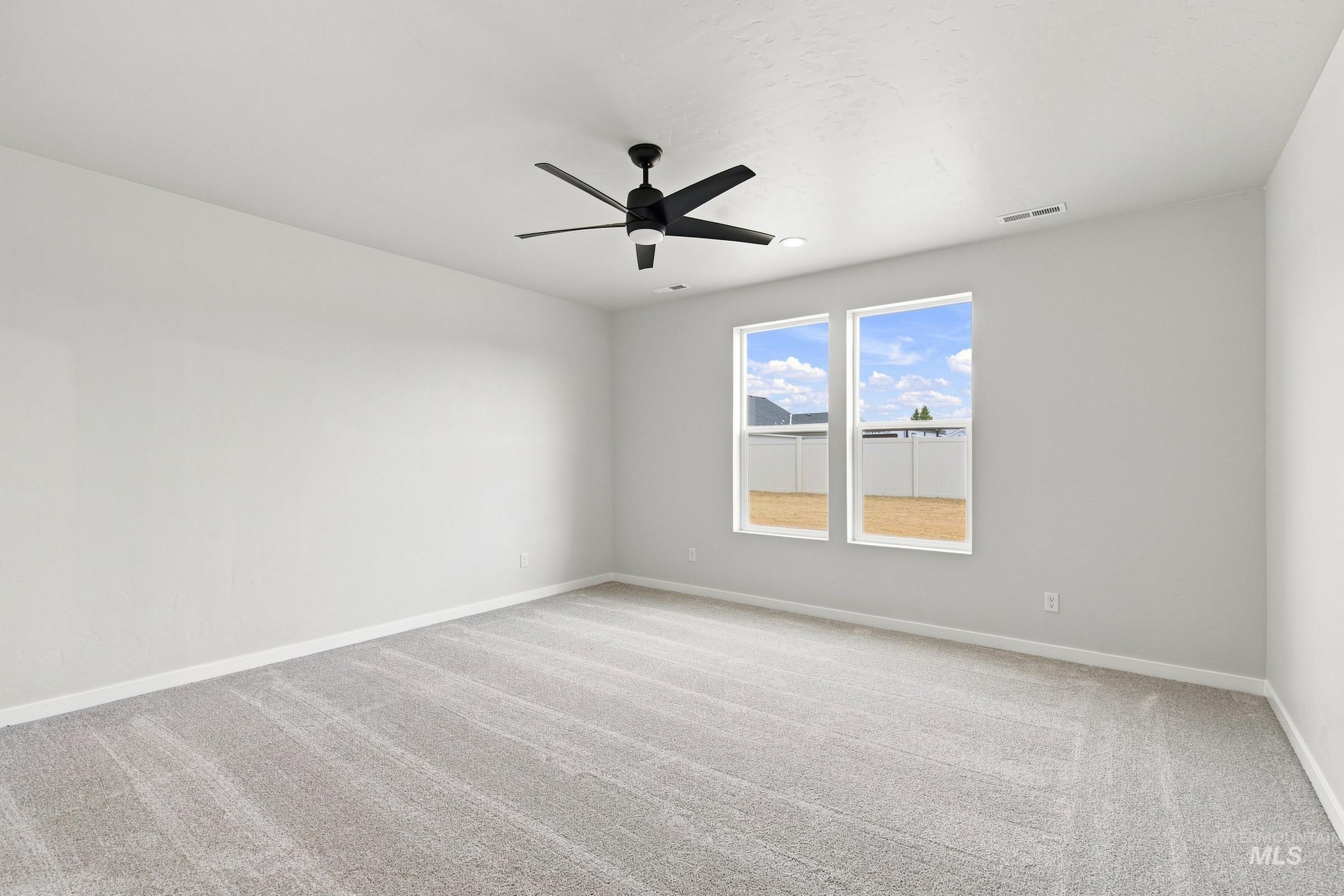 5127 S Edgecomb Way, Nampa, Idaho 83686, 4 Bedrooms, 2 Bathrooms, Residential For Sale, Price $559,990,MLS 98995358