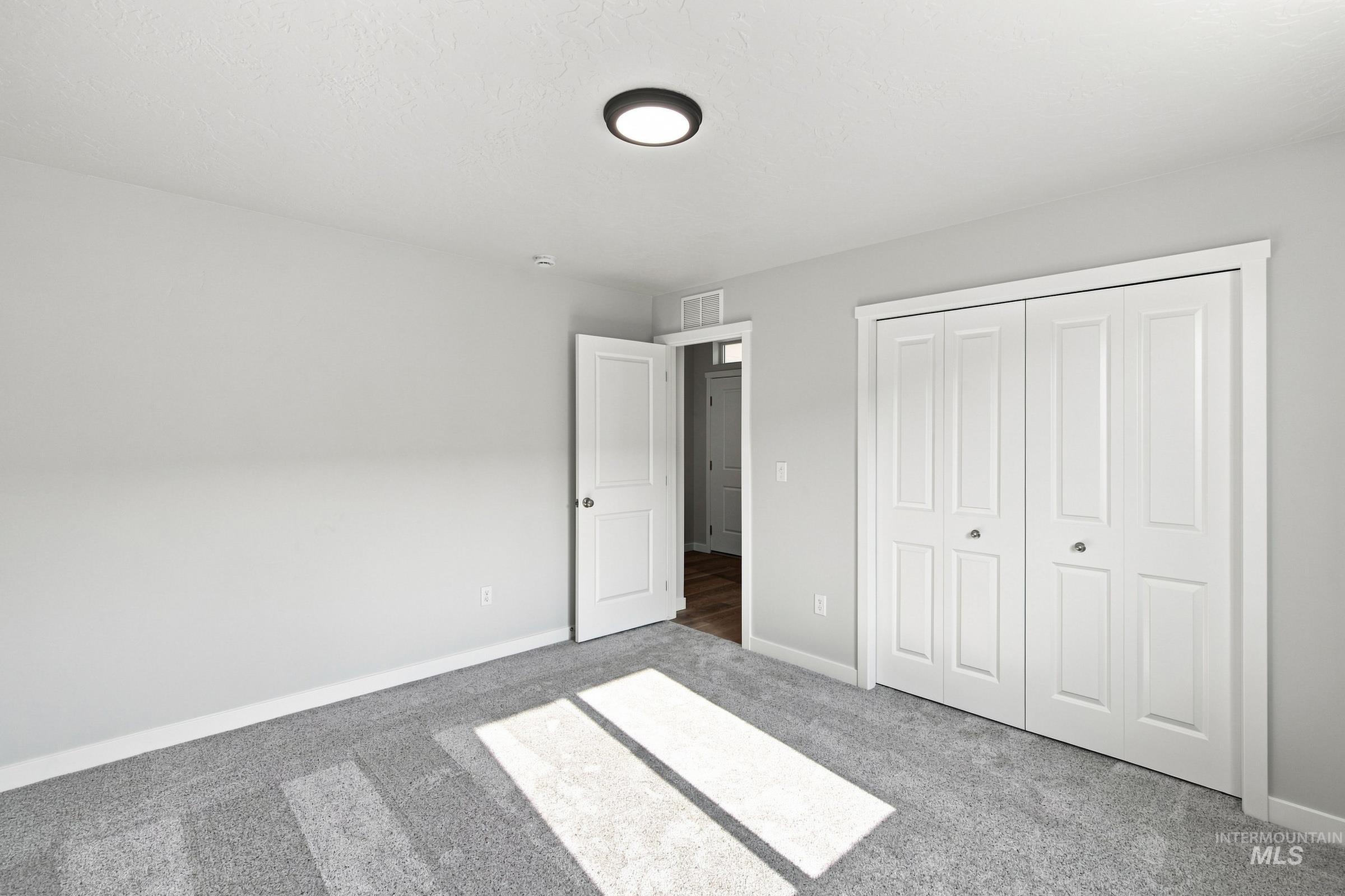 3741 E White Plains St, Nampa, Idaho 83686, 4 Bedrooms, 2 Bathrooms, Residential For Sale, Price $459,990,MLS 98995360