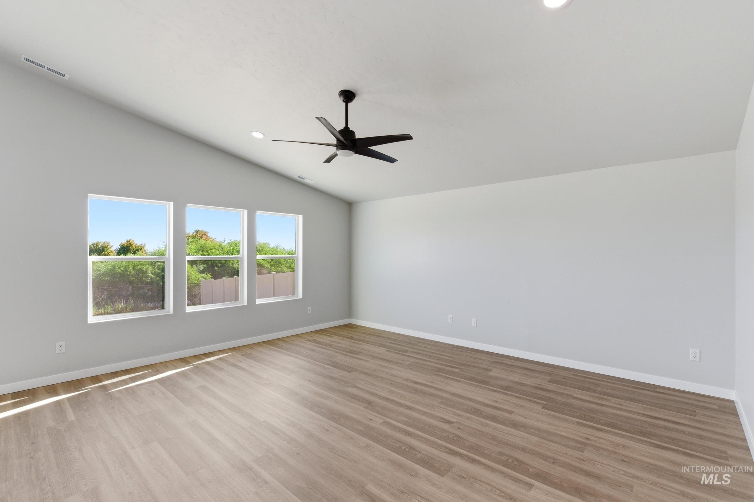3741 E White Plains St, Nampa, Idaho 83686, 4 Bedrooms, 2 Bathrooms, Residential For Sale, Price $459,990, 98995360