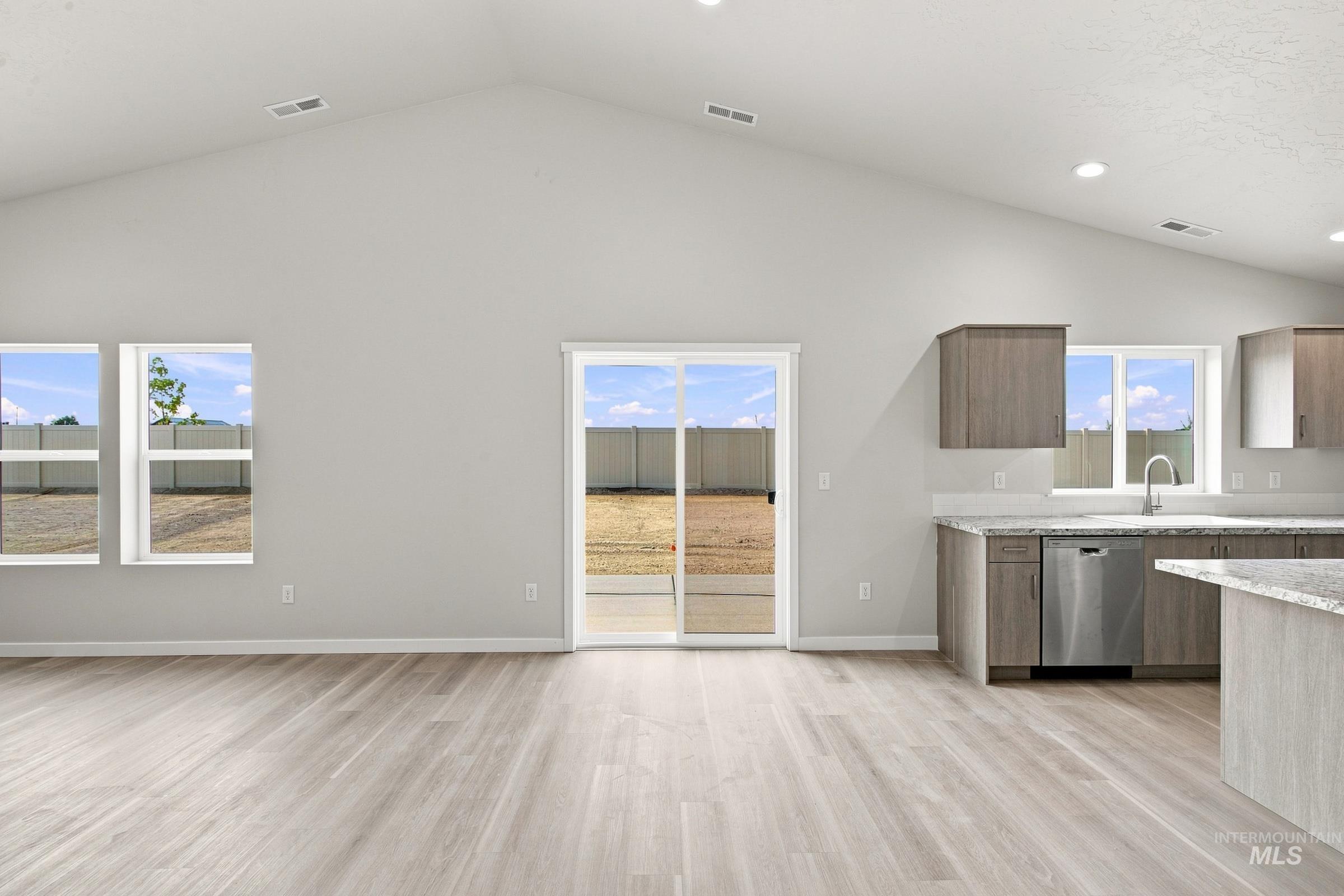 3741 E White Plains St, Nampa, Idaho 83686, 4 Bedrooms, 2 Bathrooms, Residential For Sale, Price $459,990,MLS 98995360