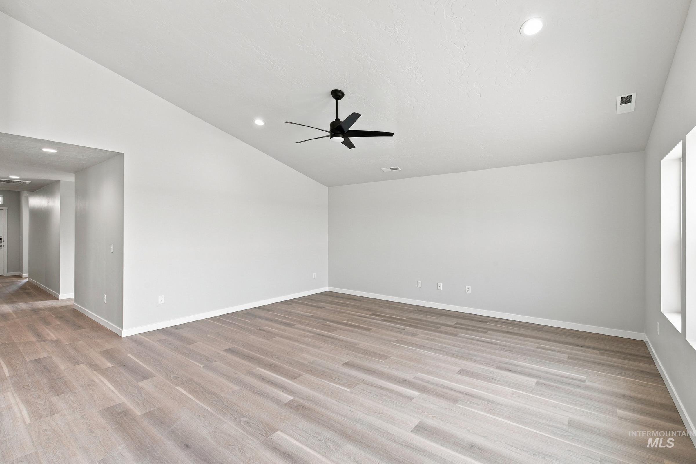 3741 E White Plains St, Nampa, Idaho 83686, 4 Bedrooms, 2 Bathrooms, Residential For Sale, Price $459,990,MLS 98995360