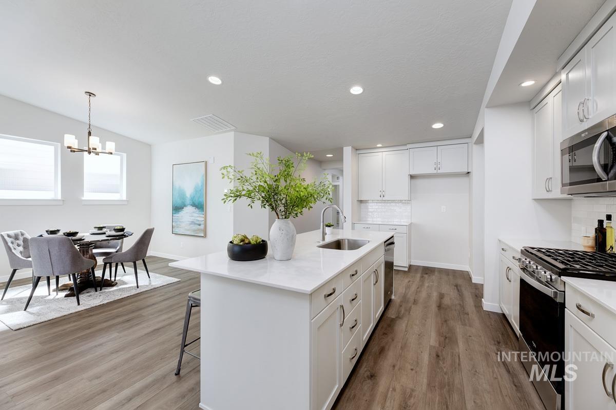 1695 E Hadler St., Meridian, Idaho 83642, 3 Bedrooms, 2 Bathrooms, Residential For Sale, Price $483,800, 98995363