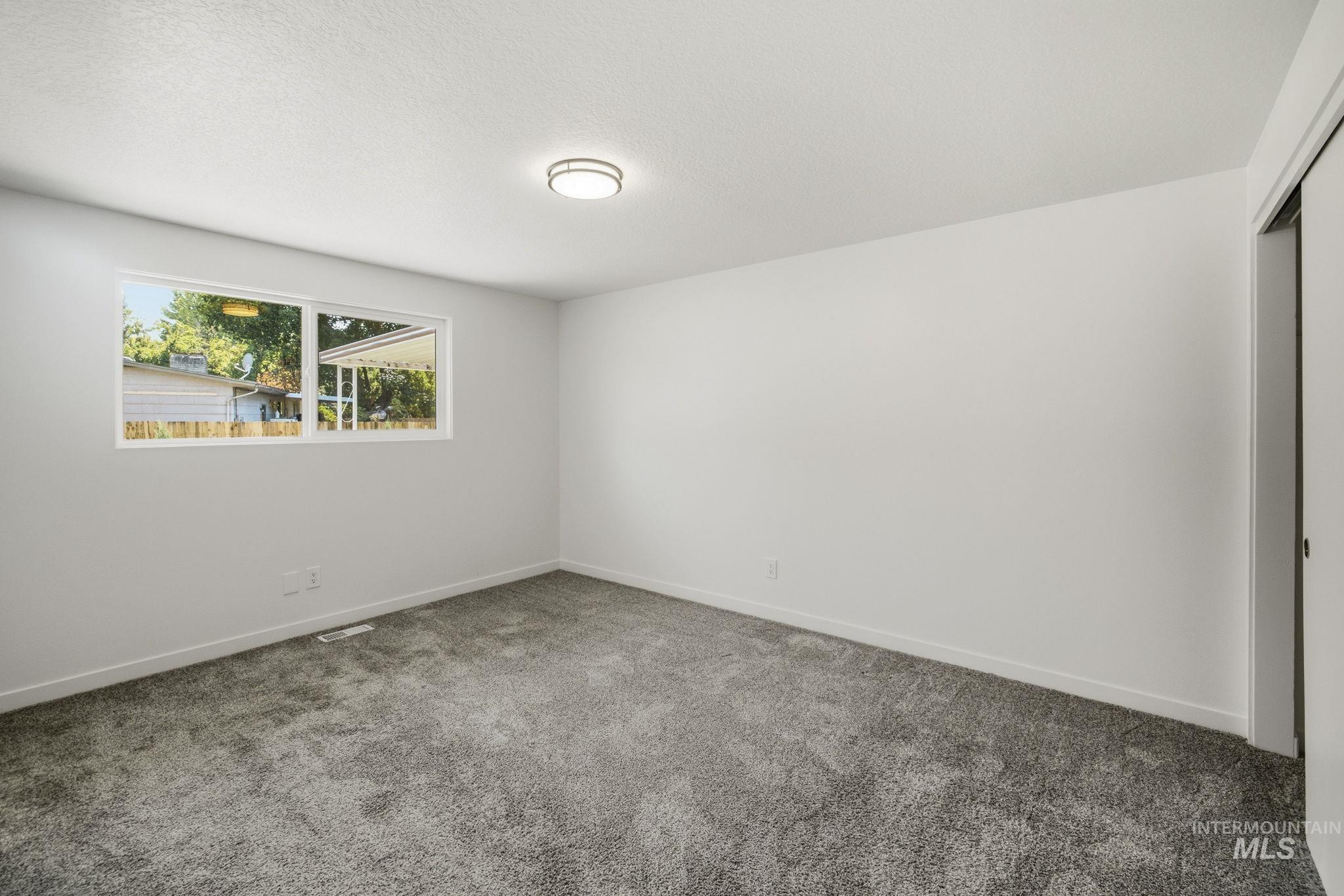 4015 N. Bristol, Boise, Idaho 83704, 7 Bedrooms, 4 Bathrooms, Residential For Sale, Price $565,000, 98995365