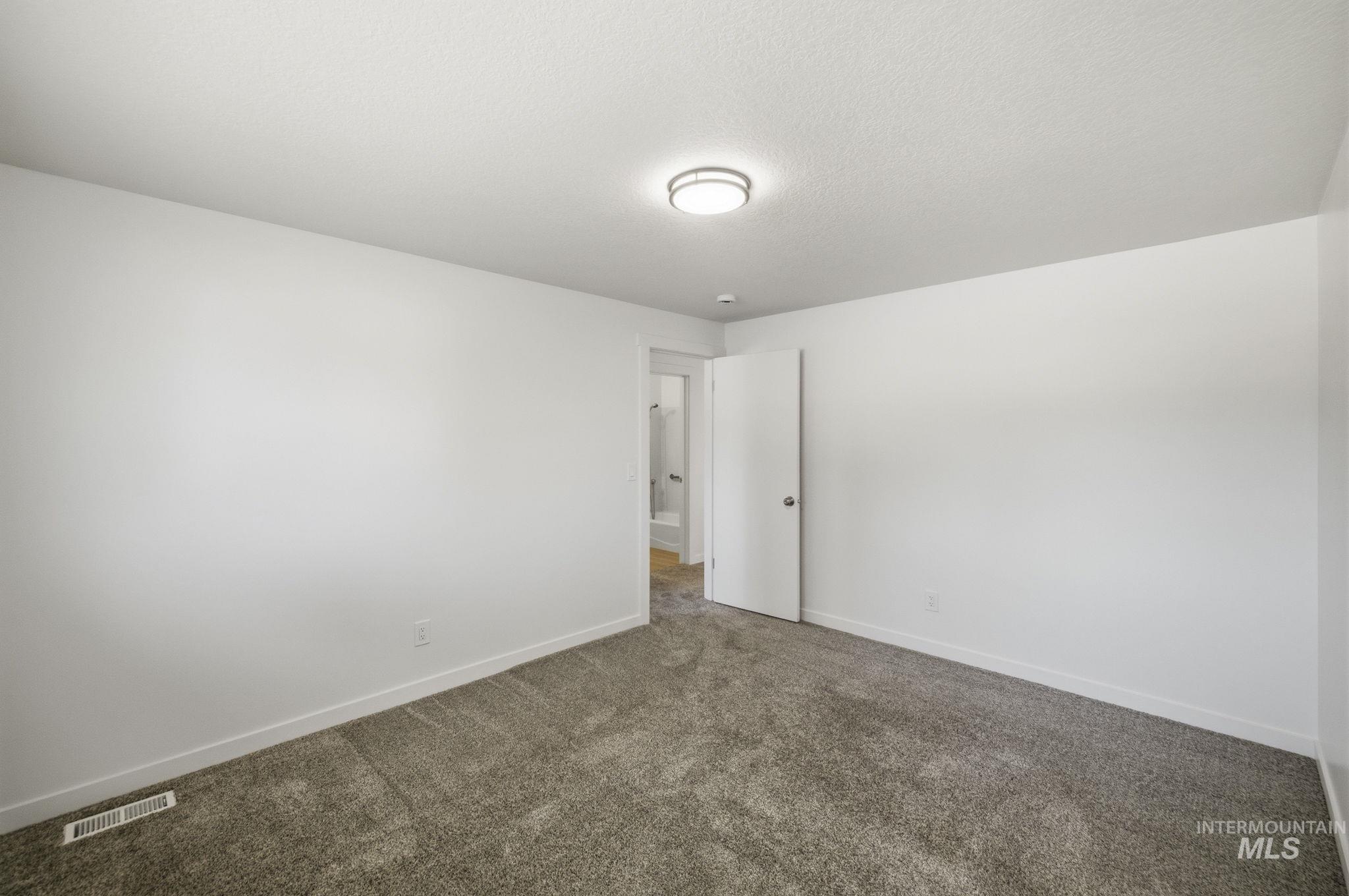 4015 N. Bristol, Boise, Idaho 83704, 7 Bedrooms, 4 Bathrooms, Residential For Sale, Price $565,000, 98995365