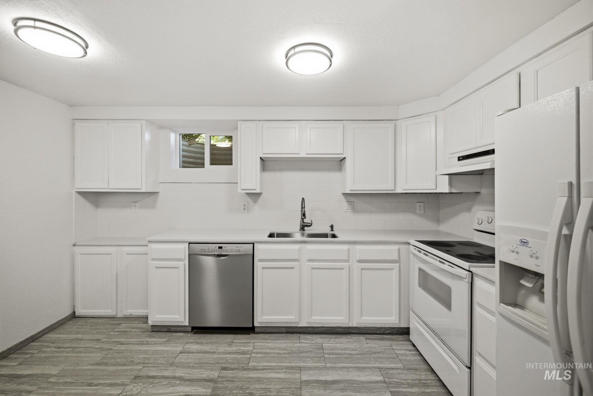 4015 N. Bristol, Boise, Idaho 83704, 7 Bedrooms, 4 Bathrooms, Residential For Sale, Price $565,000, 98995365