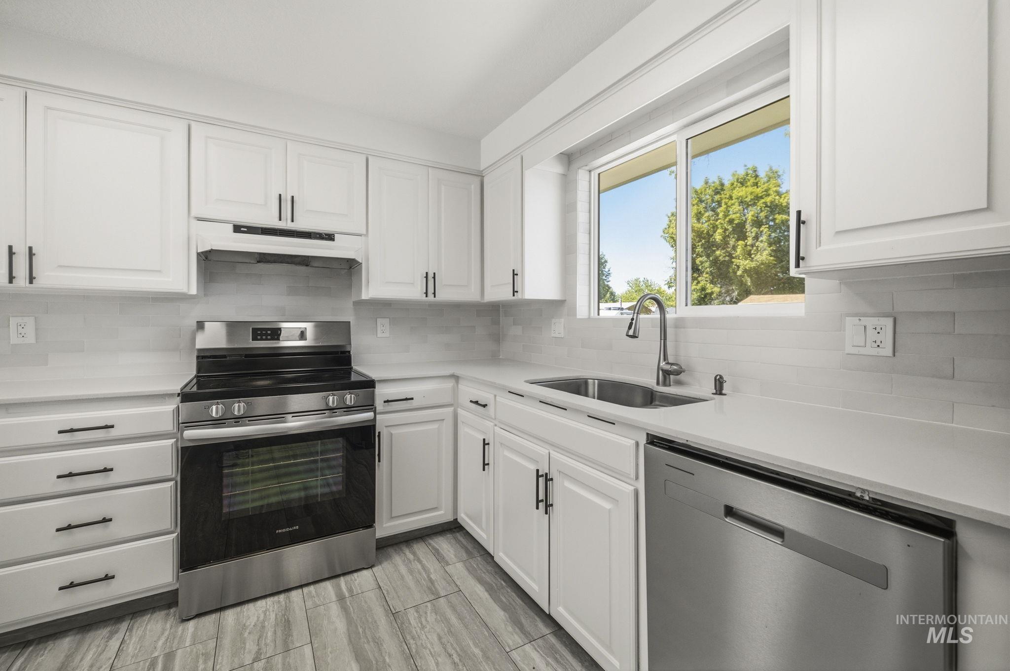 4015 N. Bristol, Boise, Idaho 83704, 7 Bedrooms, 4 Bathrooms, Residential For Sale, Price $565,000, 98995365