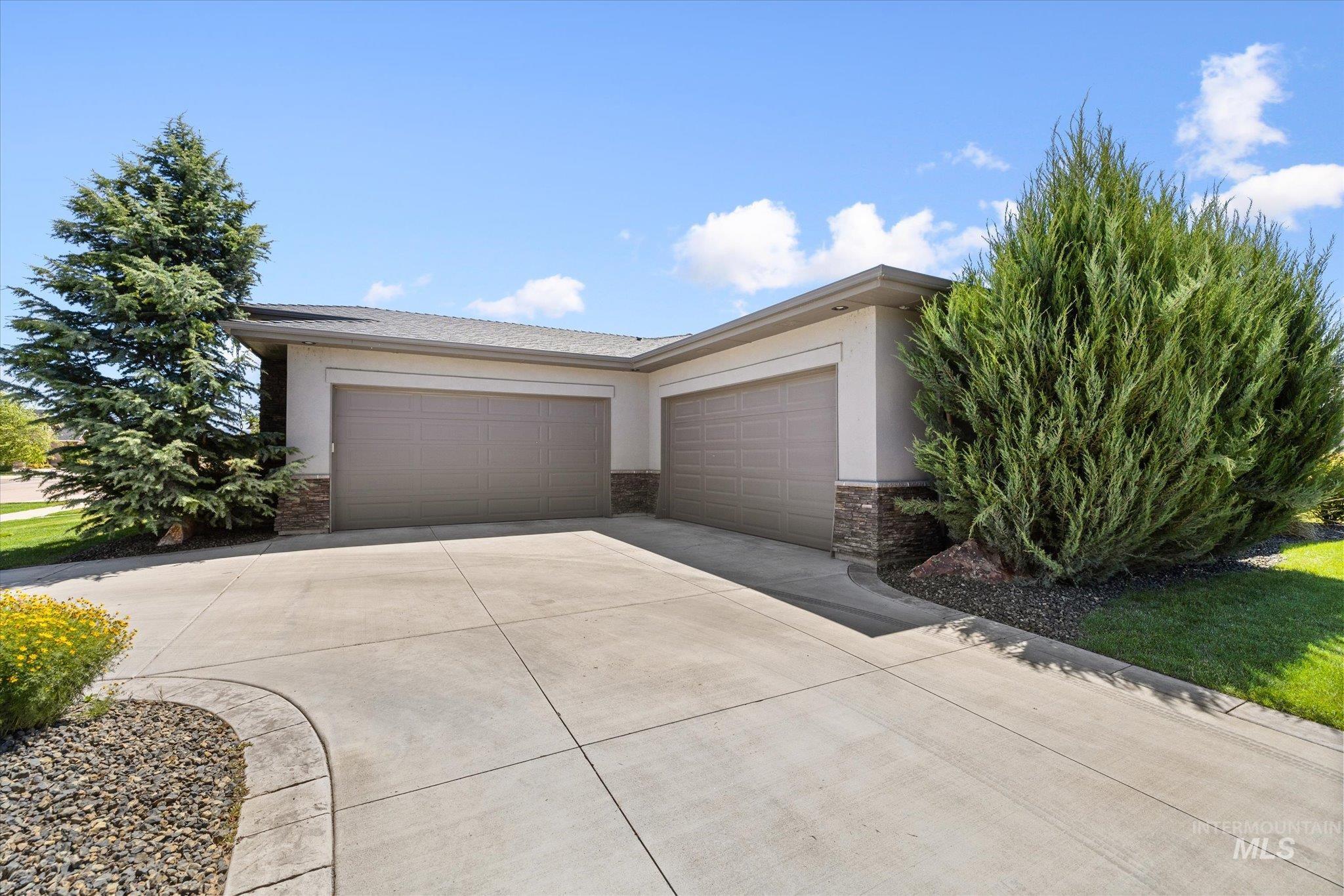10059 W Andromeda Dr, Star, Idaho 83669, 3 Bedrooms, 2.5 Bathrooms, Residential For Sale, Price $887,000, 98995373