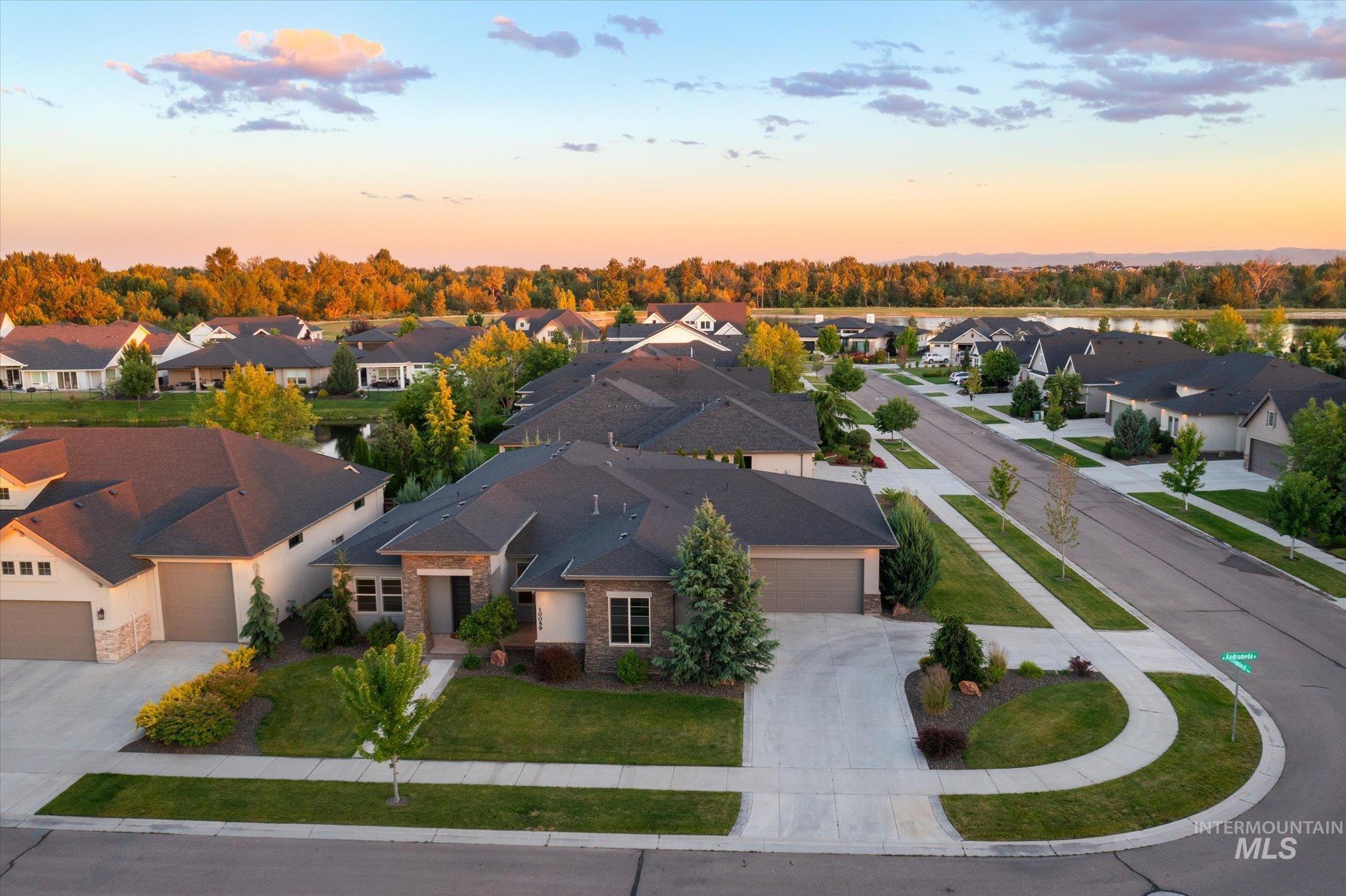 10059 W Andromeda Dr, Star, Idaho 83669, 3 Bedrooms, 2.5 Bathrooms, Residential For Sale, Price $887,000, 98995373