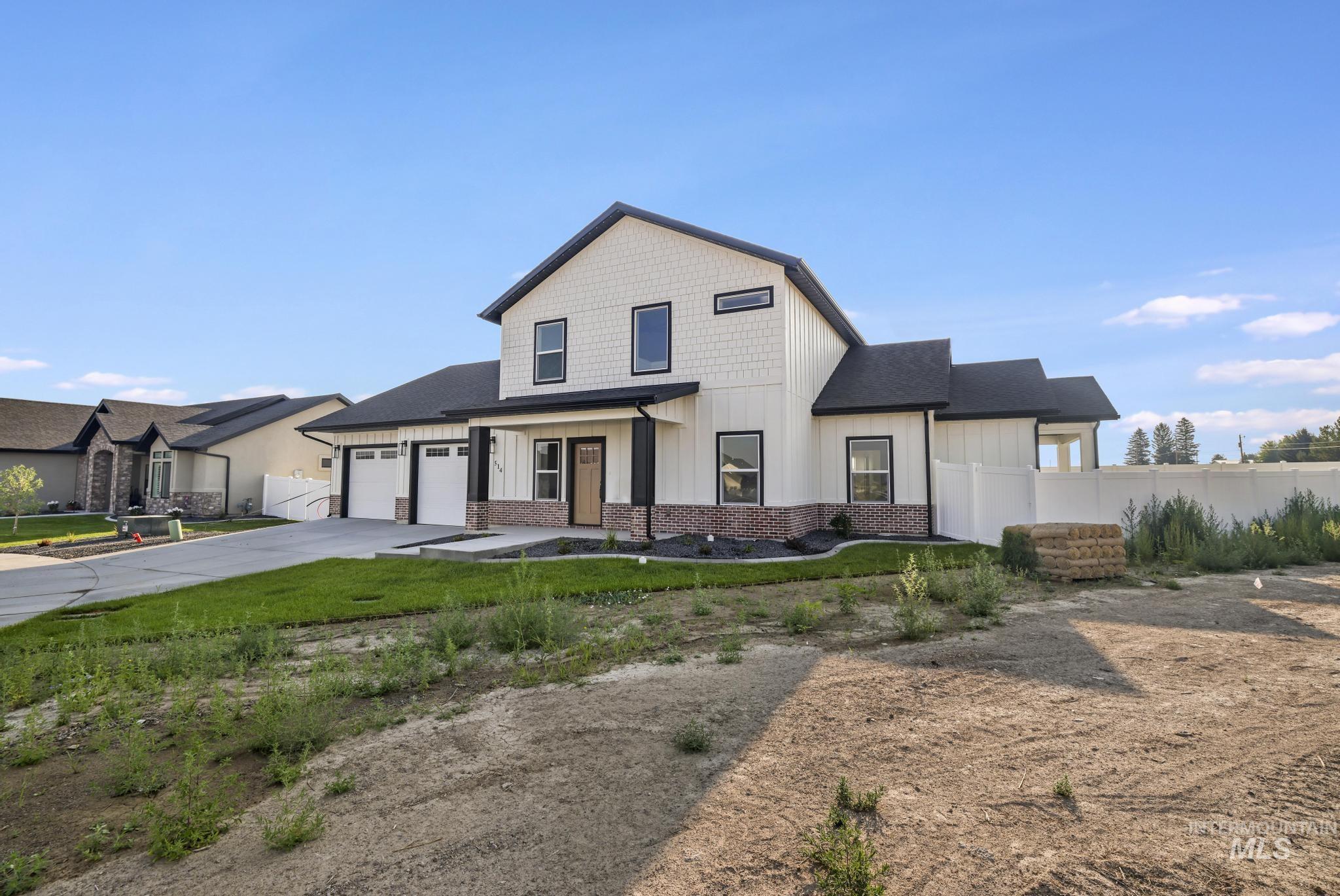 514 Full Moon Way, Twin Falls, Idaho 83301, 3 Bedrooms, 2.5 Bathrooms, Residential For Sale, Price $599,999,MLS 98995376