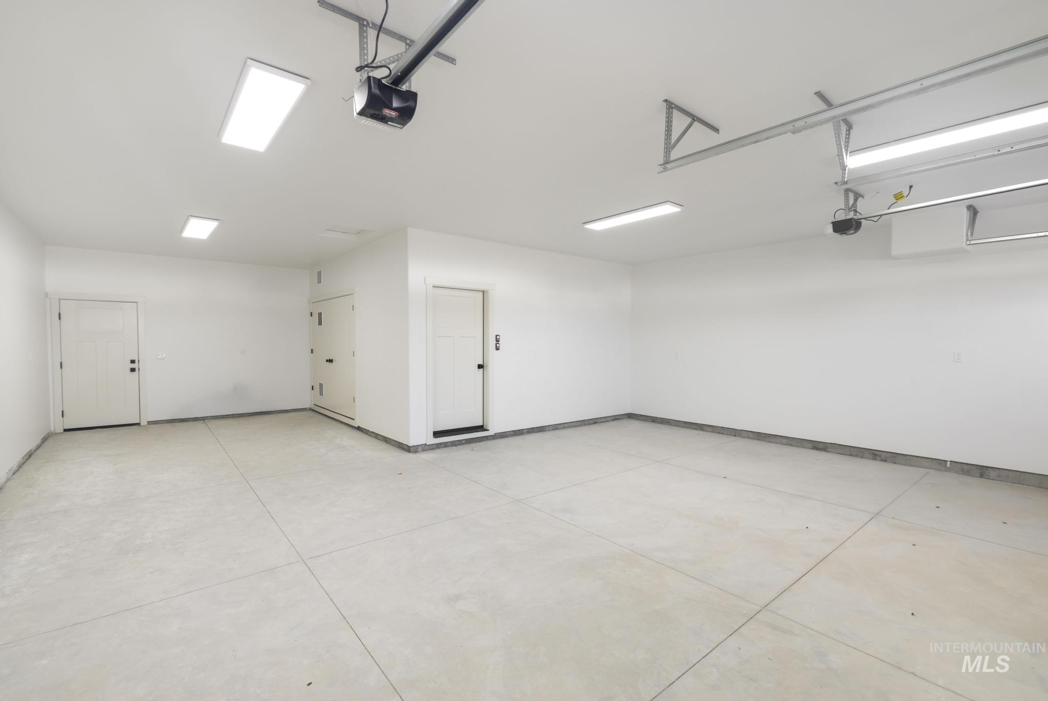 514 Full Moon Way, Twin Falls, Idaho 83301, 3 Bedrooms, 2.5 Bathrooms, Residential For Sale, Price $599,999,MLS 98995376