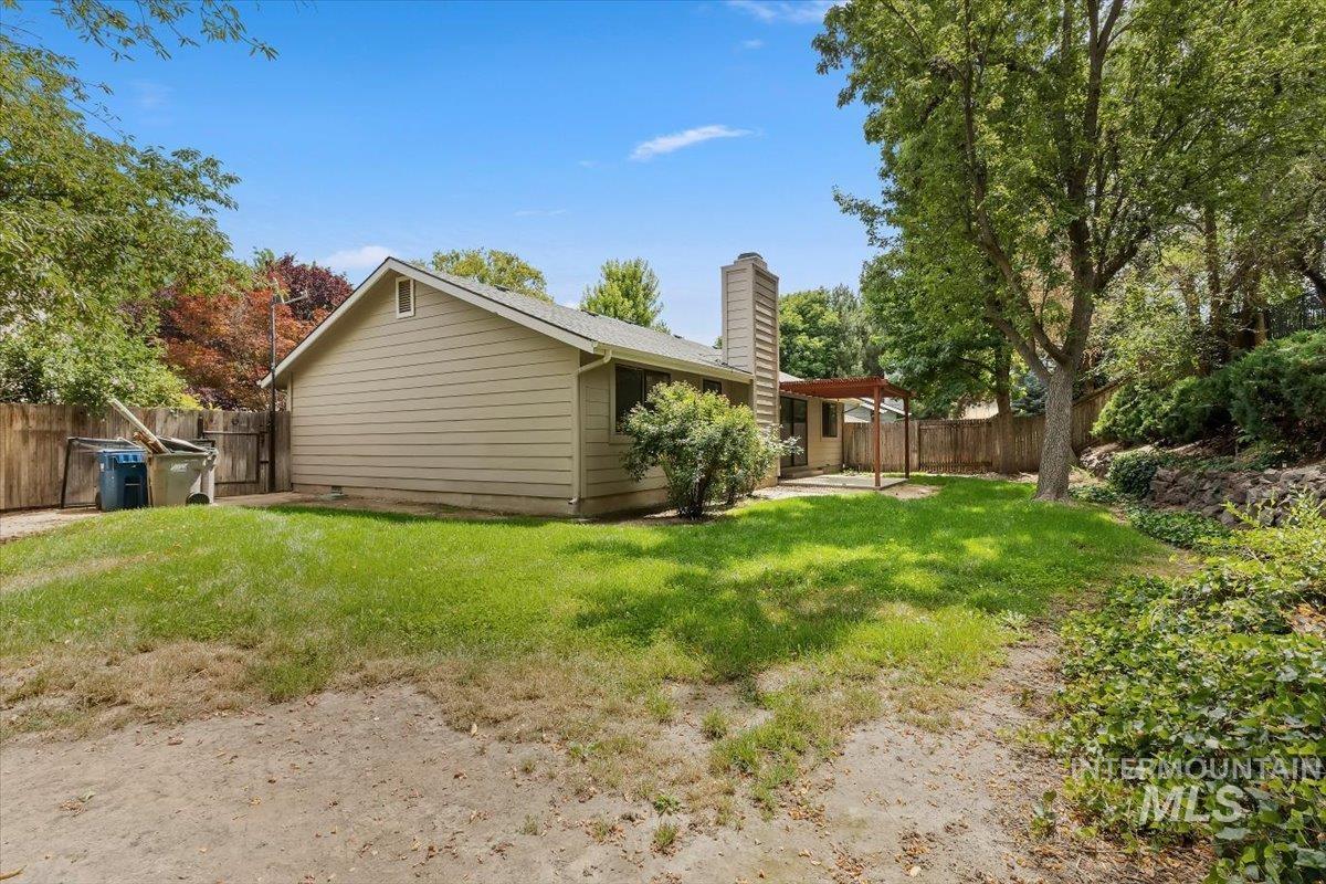 3439 S Raindrop Ct, Boise, Idaho 83706, 3 Bedrooms, 2 Bathrooms, Residential For Sale, Price $429,900, 98995377