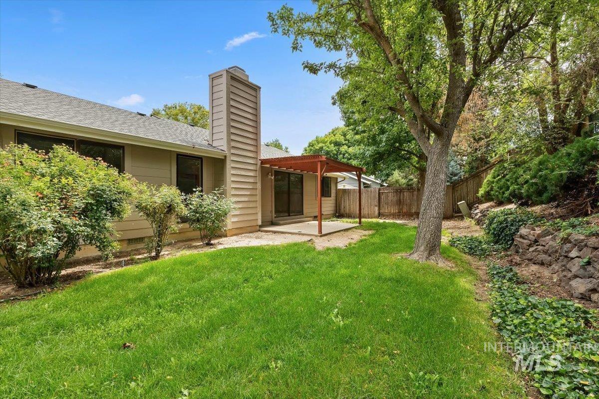 3439 S Raindrop Ct, Boise, Idaho 83706, 3 Bedrooms, 2 Bathrooms, Residential For Sale, Price $429,900, 98995377