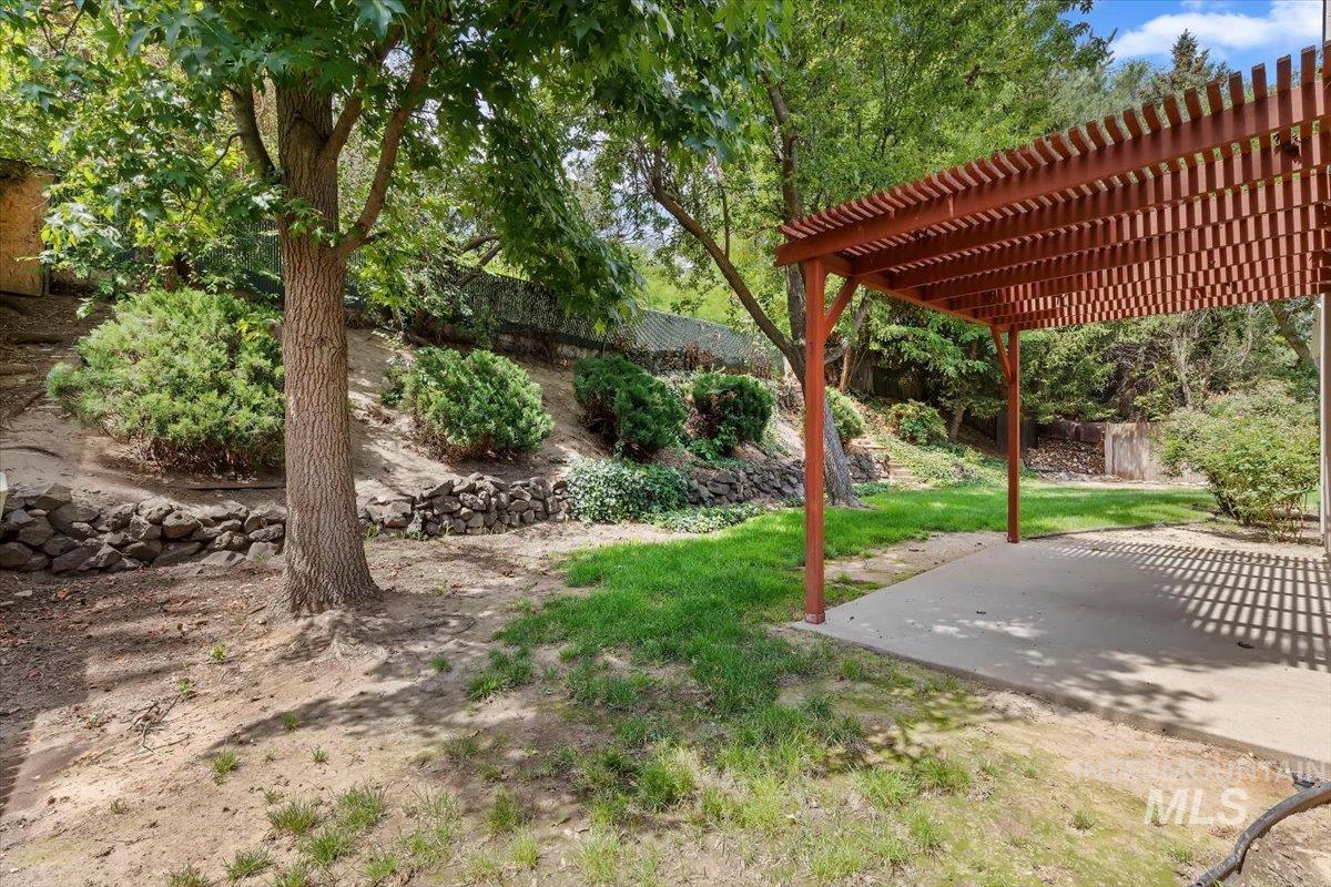 3439 S Raindrop Ct, Boise, Idaho 83706, 3 Bedrooms, 2 Bathrooms, Residential For Sale, Price $429,900, 98995377