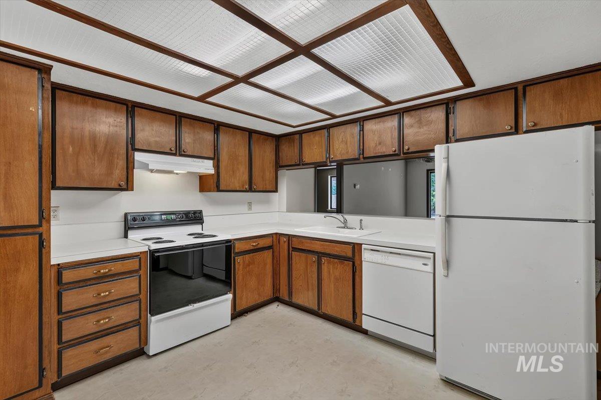 3439 S Raindrop Ct, Boise, Idaho 83706, 3 Bedrooms, 2 Bathrooms, Residential For Sale, Price $429,900, 98995377