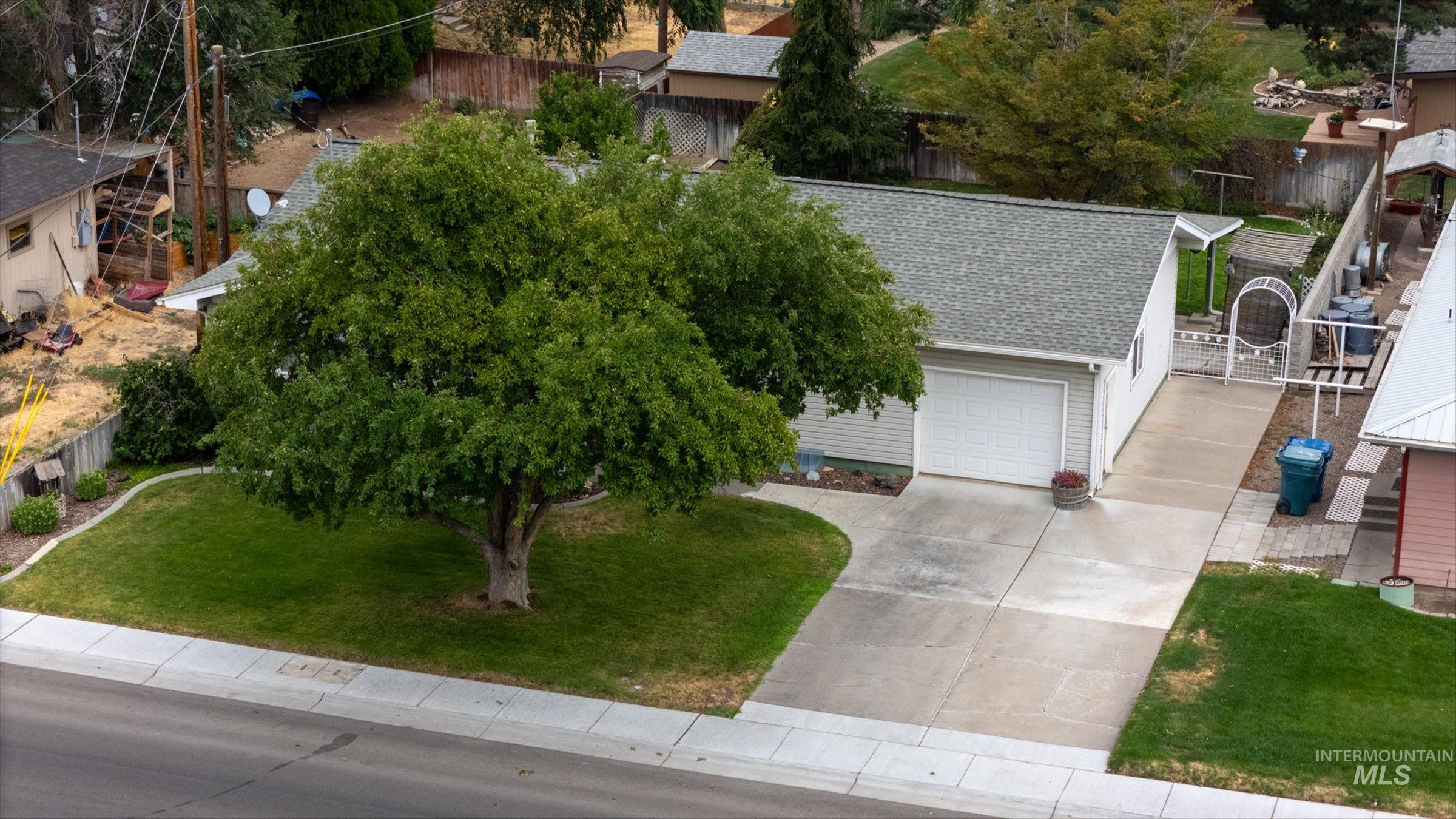980 N 6th East, Mountain Home, Idaho 83647, 4 Bedrooms, 1.5 Bathrooms, Residential For Sale, Price $399,900, 98995380