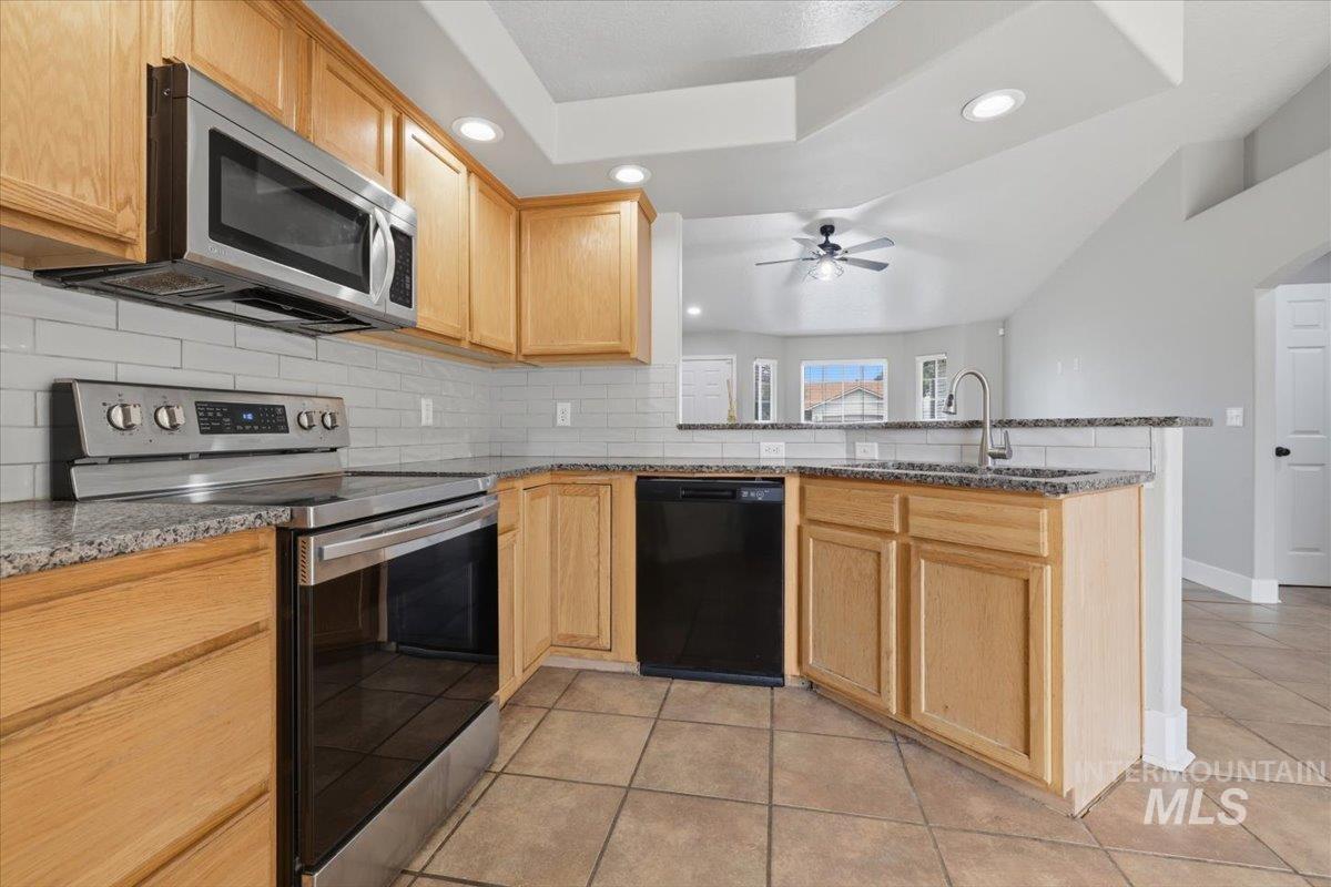 3415 E Sherman, Nampa, Idaho 83687, 3 Bedrooms, 2 Bathrooms, Residential For Sale, Price $350,000, 98995384