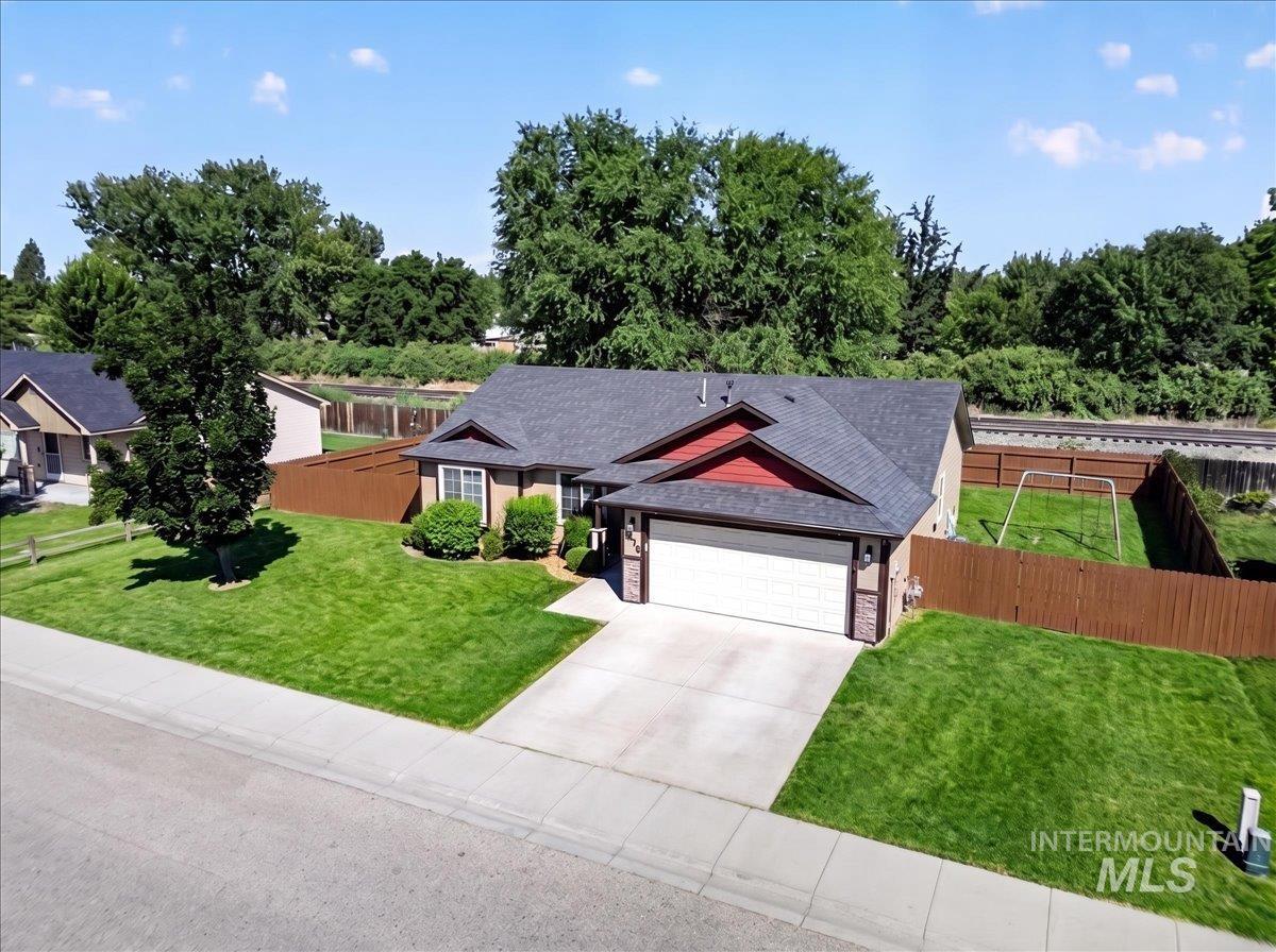 1078 Dittman Dr, Emmett, Idaho 83617, 3 Bedrooms, 2 Bathrooms, Residential For Sale, Price $369,000, 98995392