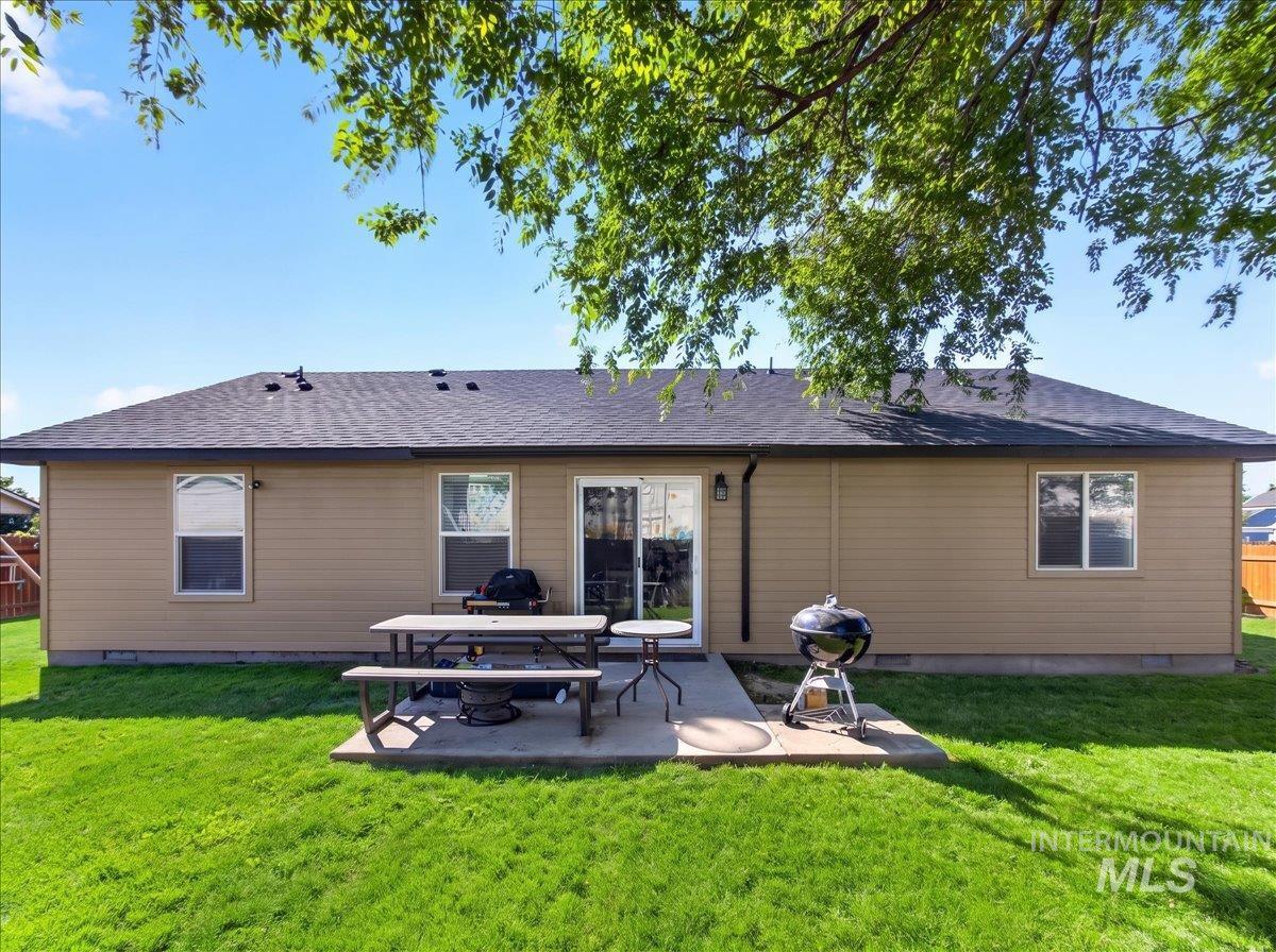1078 Dittman Dr, Emmett, Idaho 83617, 3 Bedrooms, 2 Bathrooms, Residential For Sale, Price $369,000, 98995392