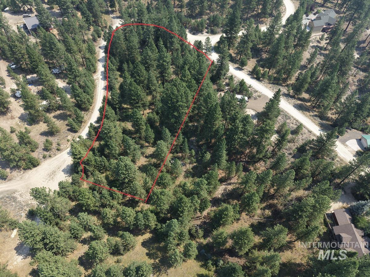13 Pelican Place, Cascade, Idaho 83611, Land For Sale, Price $190,000, 98995402