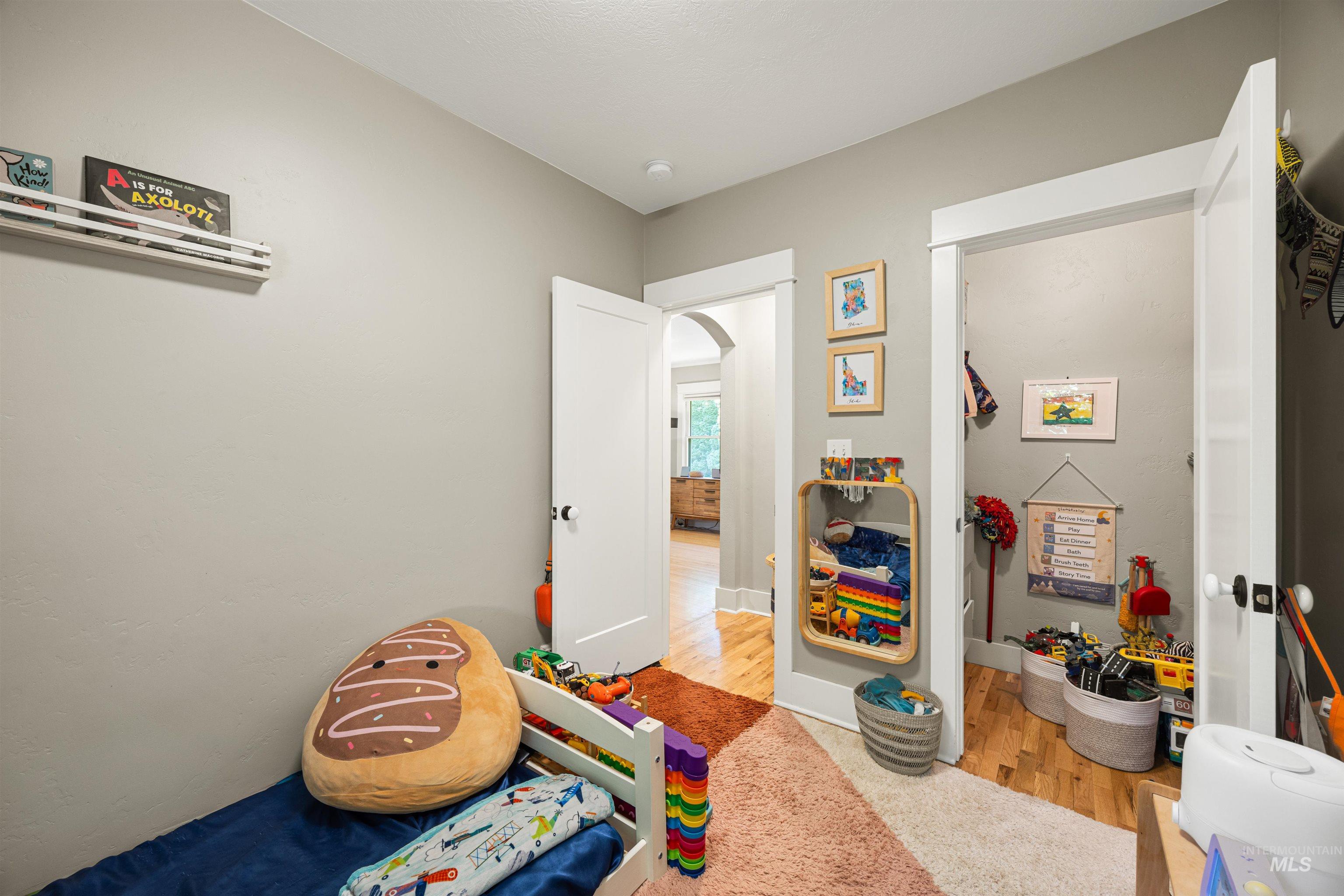 805 N 20th Street, Boise, Idaho 83702, 3 Bedrooms, 2.5 Bathrooms, Residential For Sale, Price $899,999, 98995404