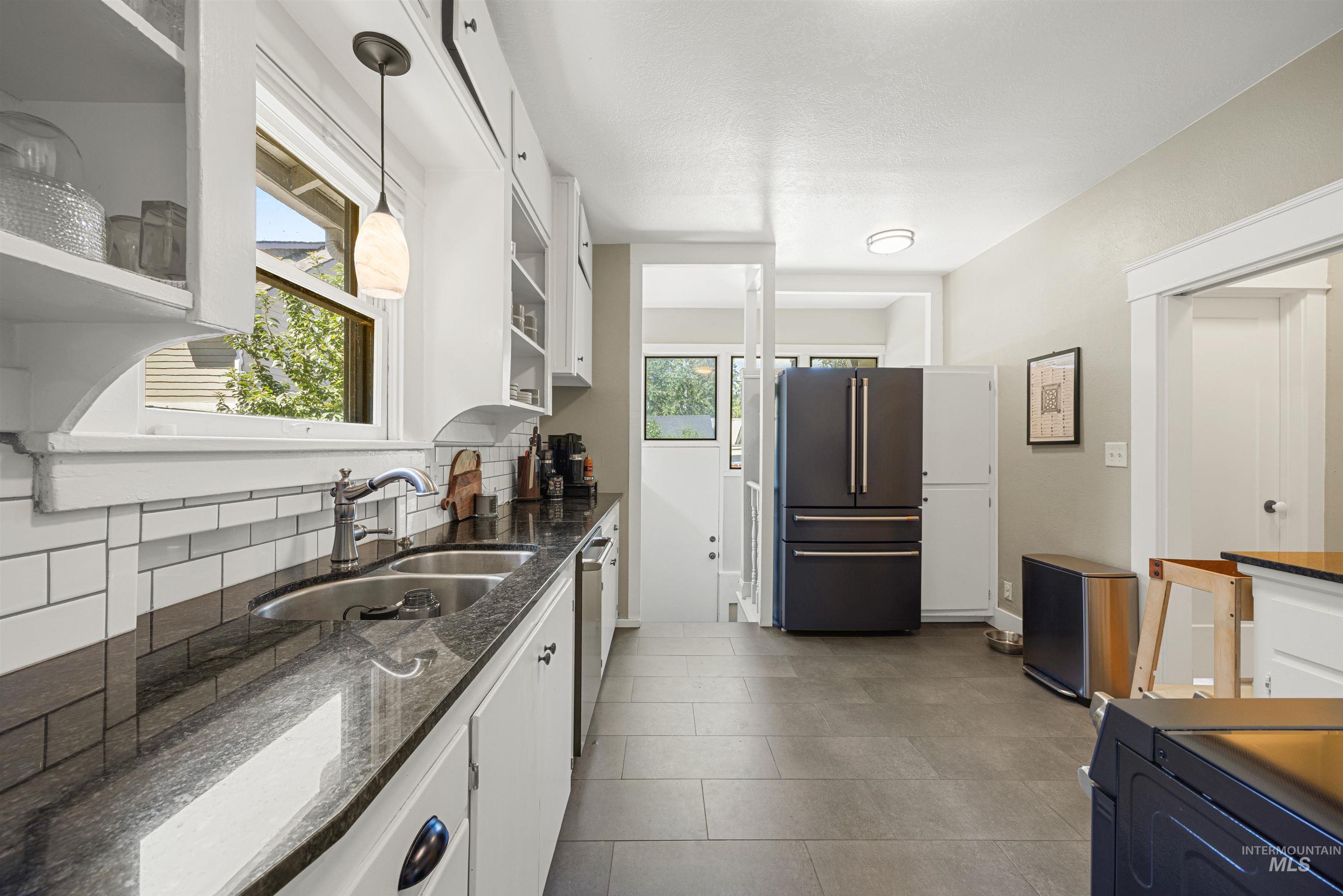 805 N 20th Street, Boise, Idaho 83702, 3 Bedrooms, 2.5 Bathrooms, Residential For Sale, Price $899,999, 98995404