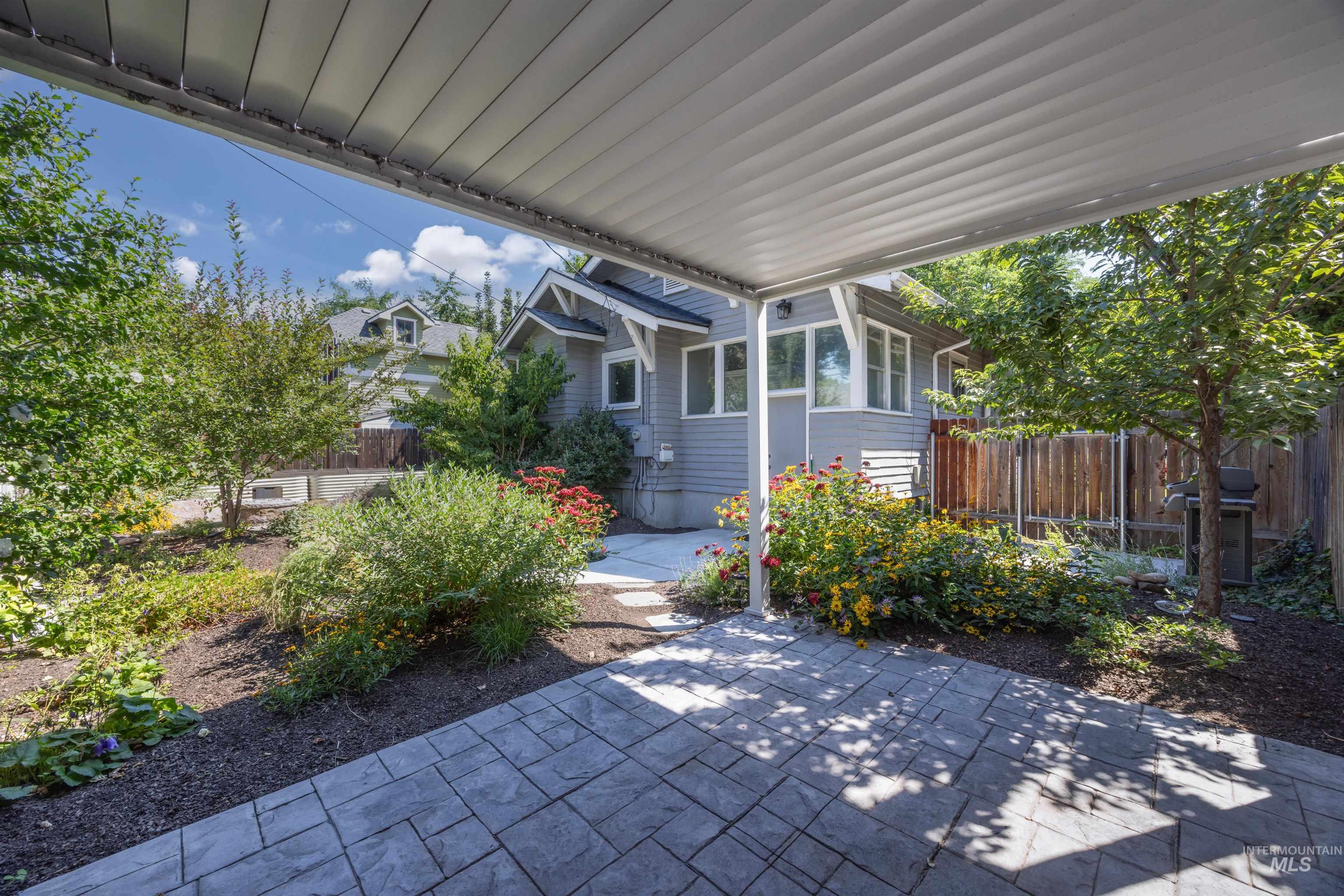 805 N 20th Street, Boise, Idaho 83702, 3 Bedrooms, 2.5 Bathrooms, Residential For Sale, Price $899,999, 98995404
