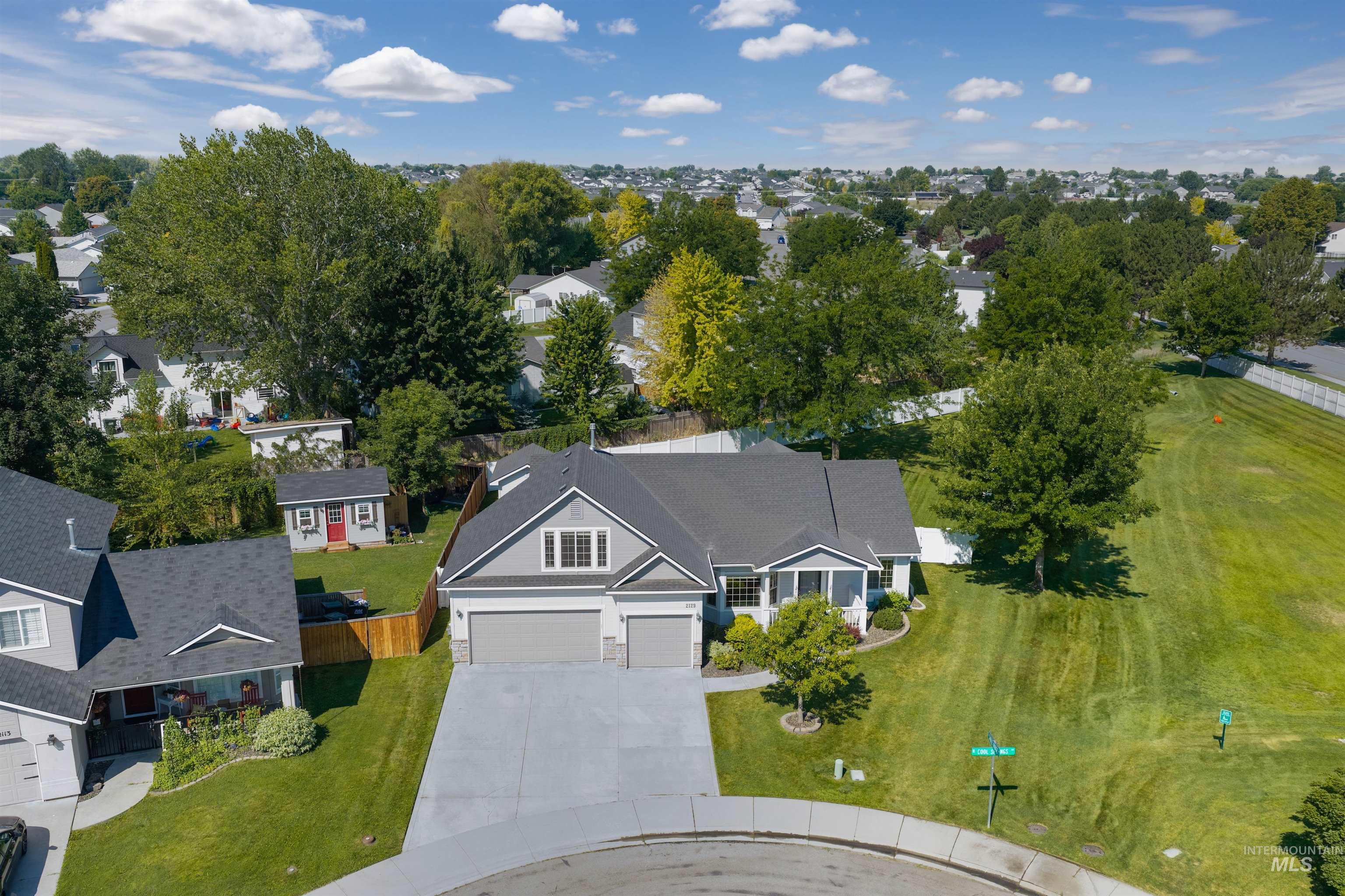 2129 N Cool Springs Ave, Kuna, Idaho 83643, 3 Bedrooms, 2 Bathrooms, Residential For Sale, Price $475,000, 98995408