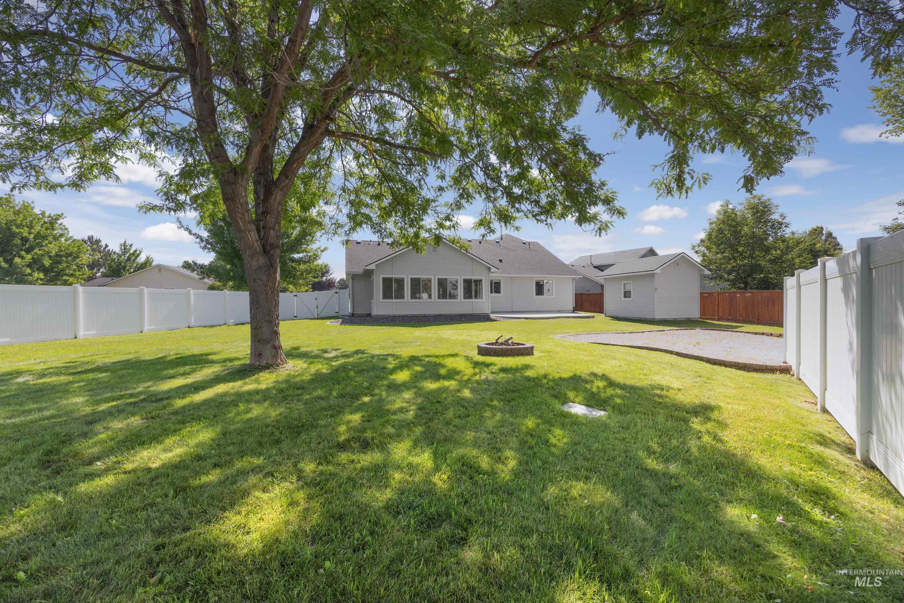 2129 N Cool Springs Ave, Kuna, Idaho 83643, 3 Bedrooms, 2 Bathrooms, Residential For Sale, Price $475,000, 98995408