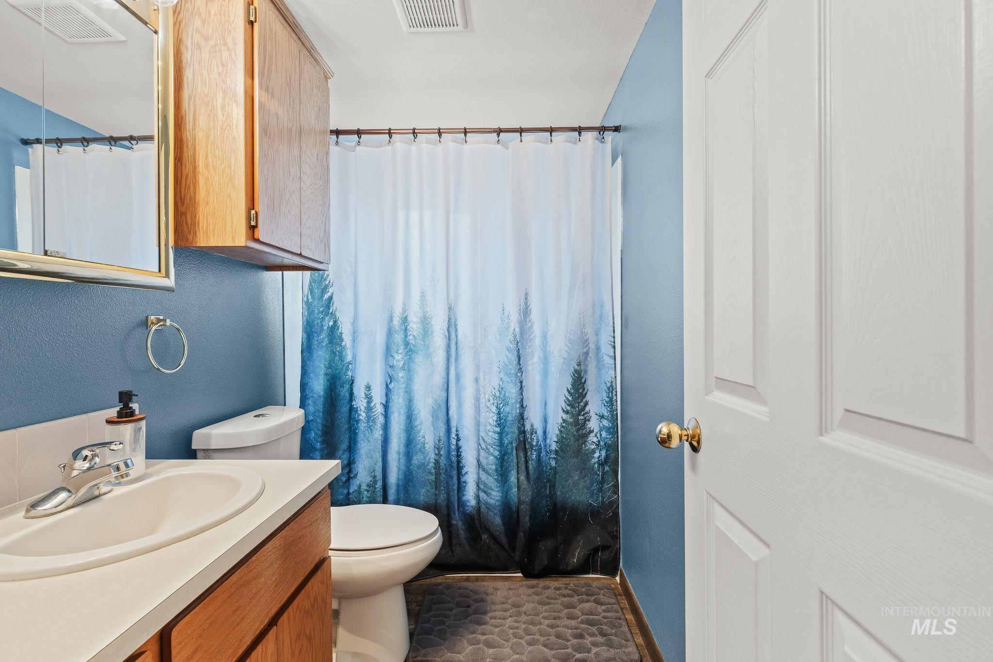 3535 6Th St, Lewiston, Idaho 83501, 3 Bedrooms, 1 Bathroom, Residential For Sale, Price $315,000, 98995415