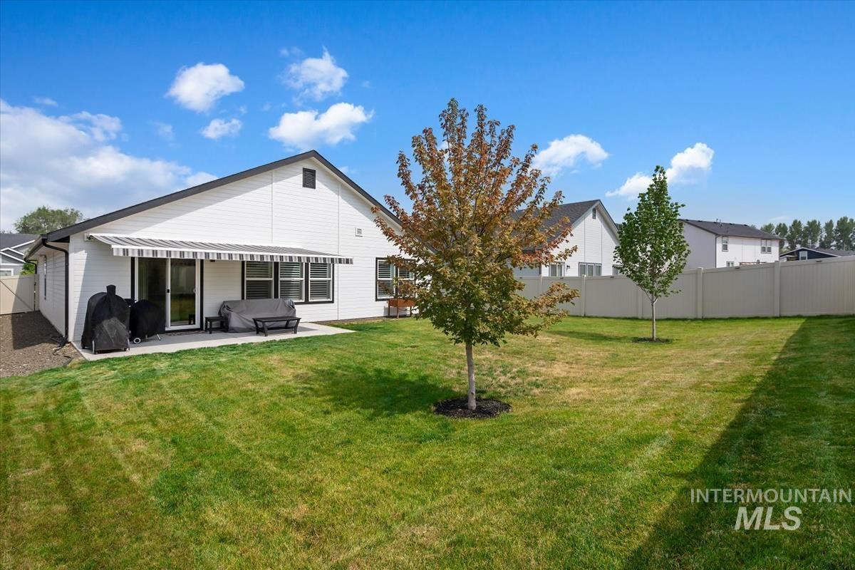 3771 S Walnut Rdige Way, Nampa, Idaho 83687, 3 Bedrooms, 2 Bathrooms, Residential For Sale, Price $424,900, 98995417