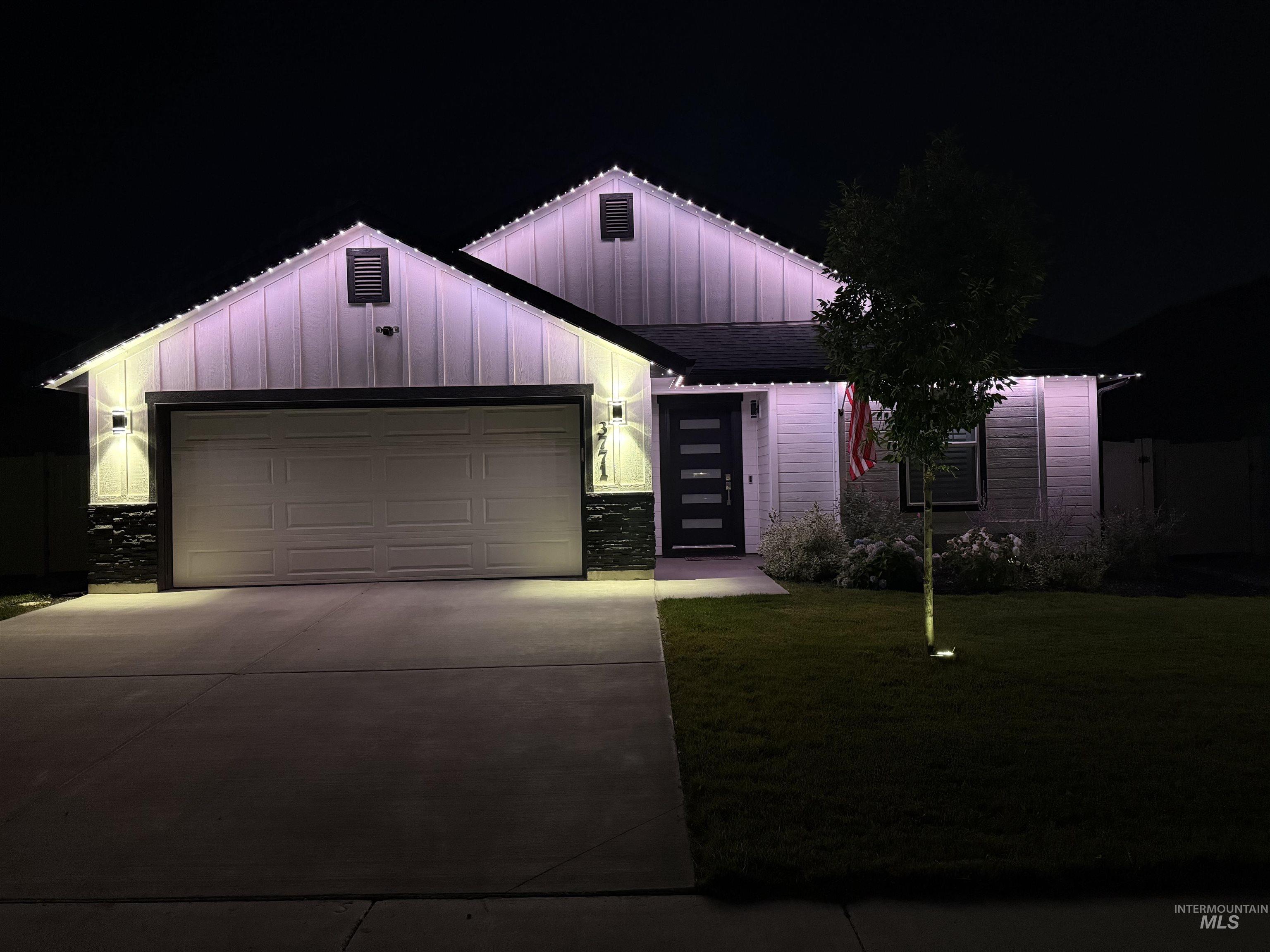 3771 S Walnut Rdige Way, Nampa, Idaho 83687, 3 Bedrooms, 2 Bathrooms, Residential For Sale, Price $415,000,MLS 98995417