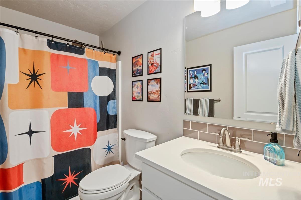 3771 S Walnut Rdige Way, Nampa, Idaho 83687, 3 Bedrooms, 2 Bathrooms, Residential For Sale, Price $424,900, 98995417