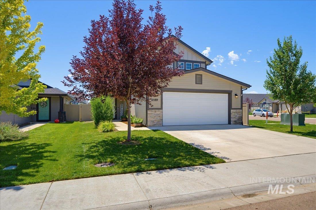 12189 W Greenstone, Nampa, Idaho 83651, 3 Bedrooms, 2.5 Bathrooms, Residential For Sale, Price $415,000, 98995422