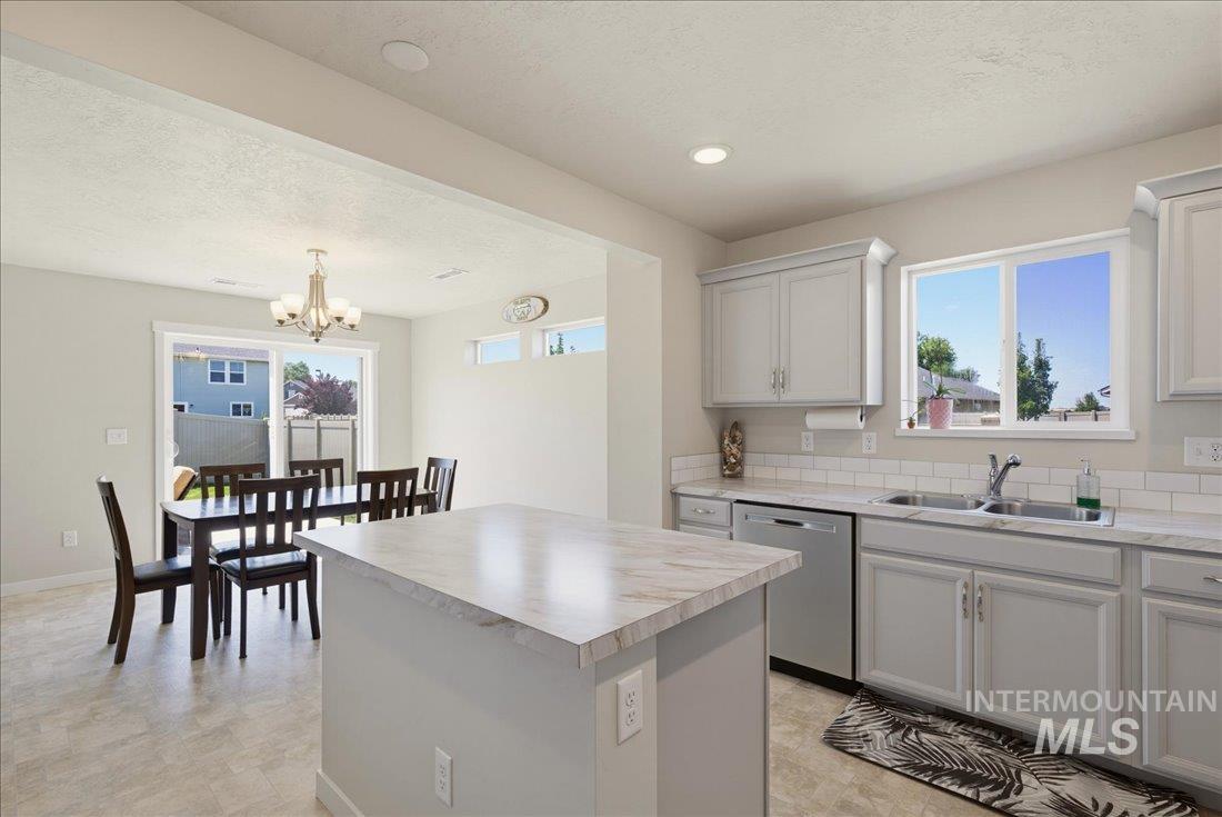 12189 W Greenstone, Nampa, Idaho 83651, 3 Bedrooms, 2.5 Bathrooms, Residential For Sale, Price $415,000, 98995422