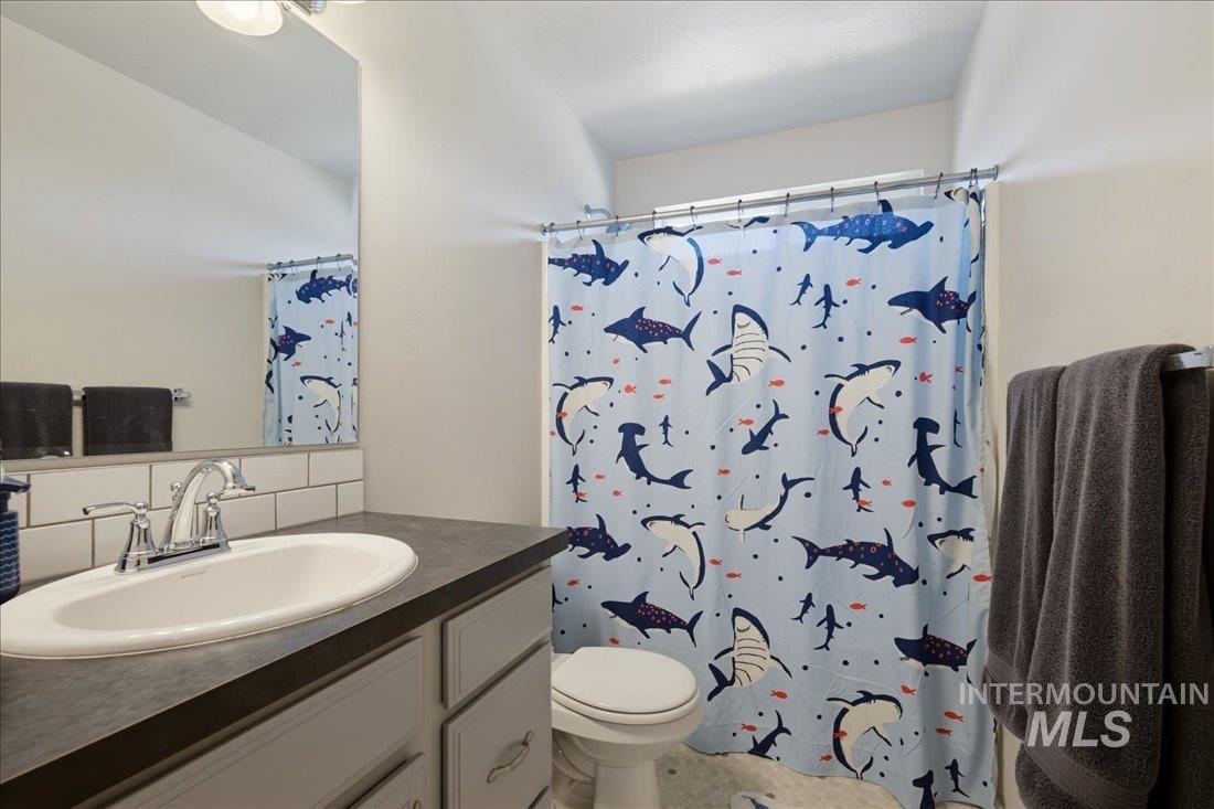 12189 W Greenstone, Nampa, Idaho 83651, 3 Bedrooms, 2.5 Bathrooms, Residential For Sale, Price $415,000, 98995422